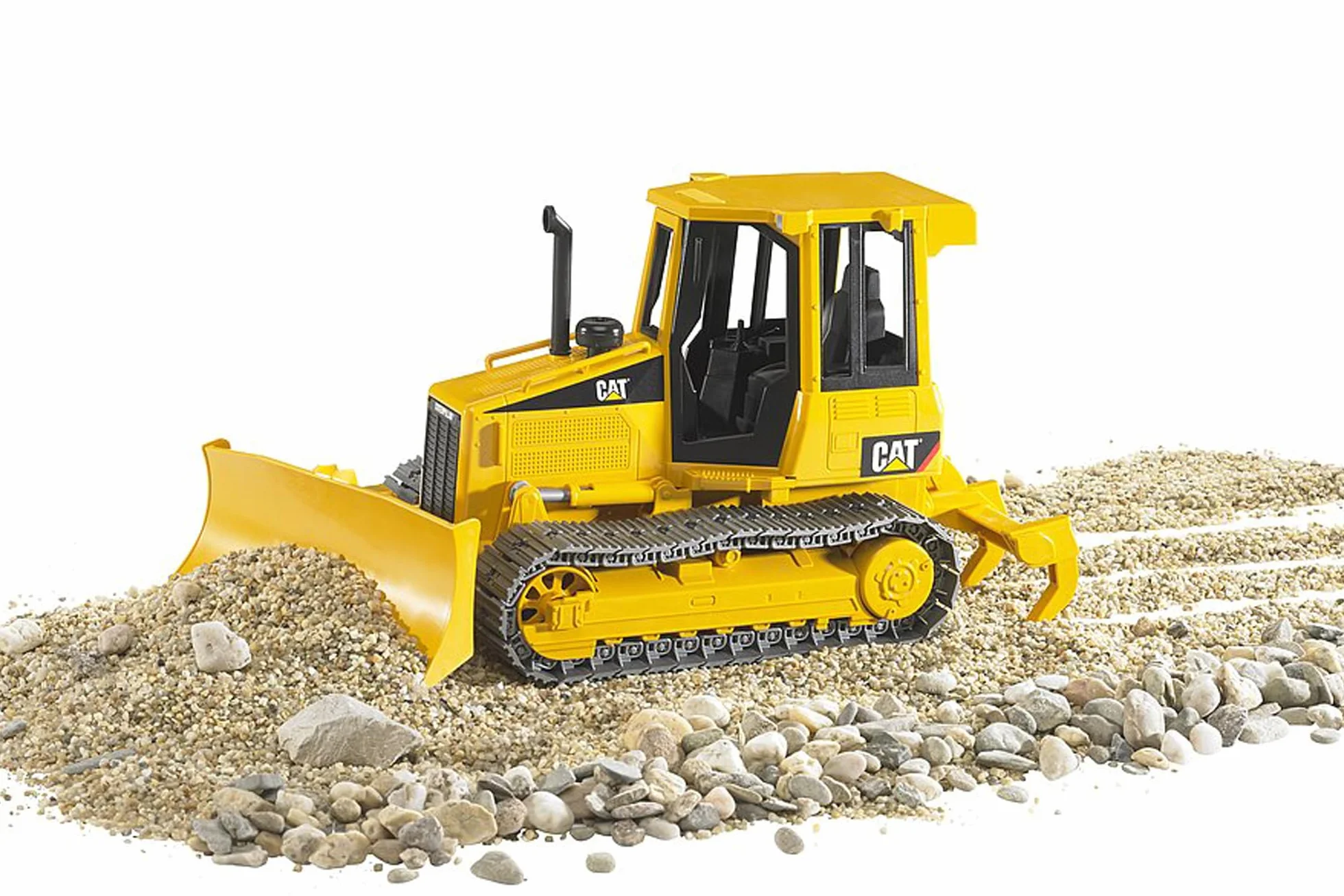 bruder 02443 - Spycharka gąsienicowa Cat z tylnym adapterem - 1:16 Pojazd budowlany, Plac budowy, Maszyna budowlana, Spycharka, Zabawka