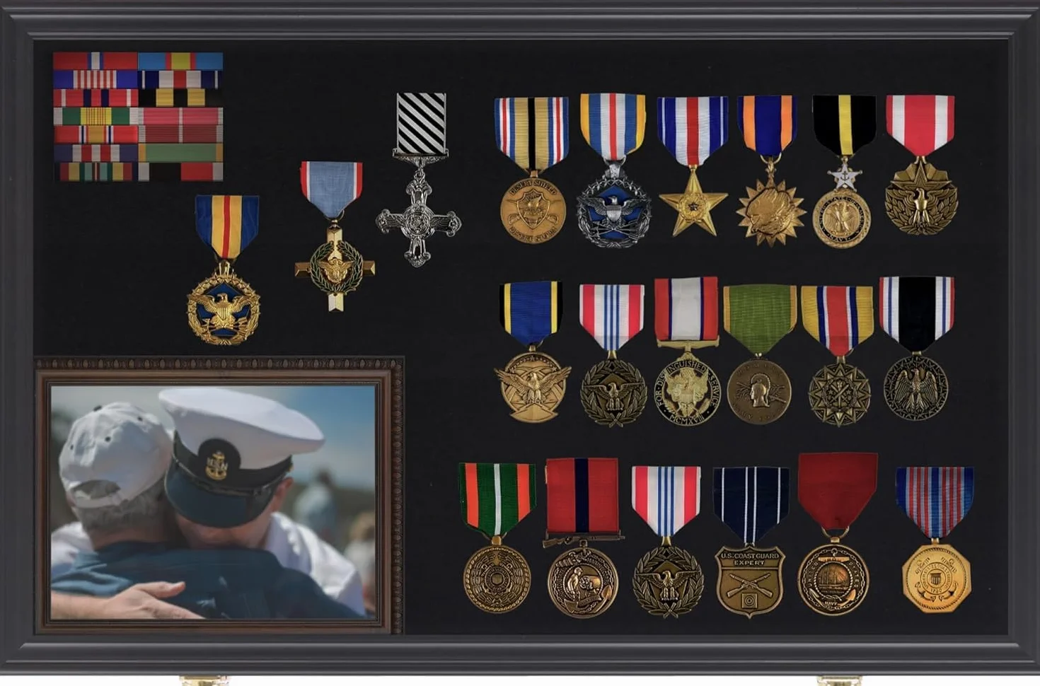 DUŻA gablota z pinami Shadow Box Flag Display Case, ze szklanymi drzwiami, czarna PC04-BL od DisplayGifts