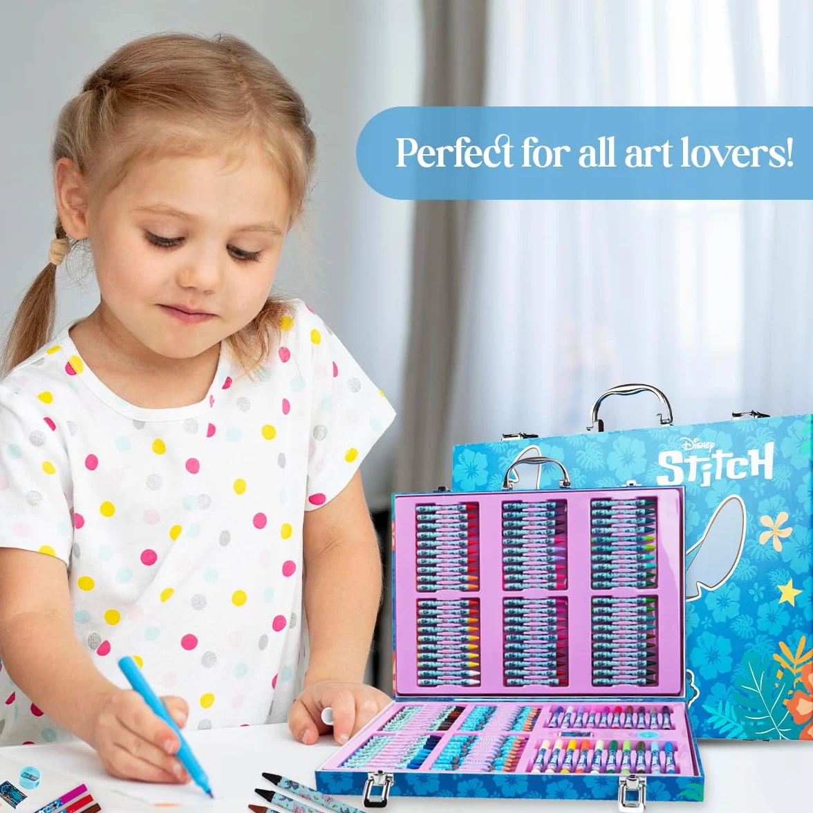 Zestaw artystyczny Disney Stitch dla dzieci, ponad 130 sztuk, kredki do kolorowania z filmu Króla Loda, kredki do kolorowania, artystyczne przybory dla księżniczek, prezenty Stitch (wielokolorowy