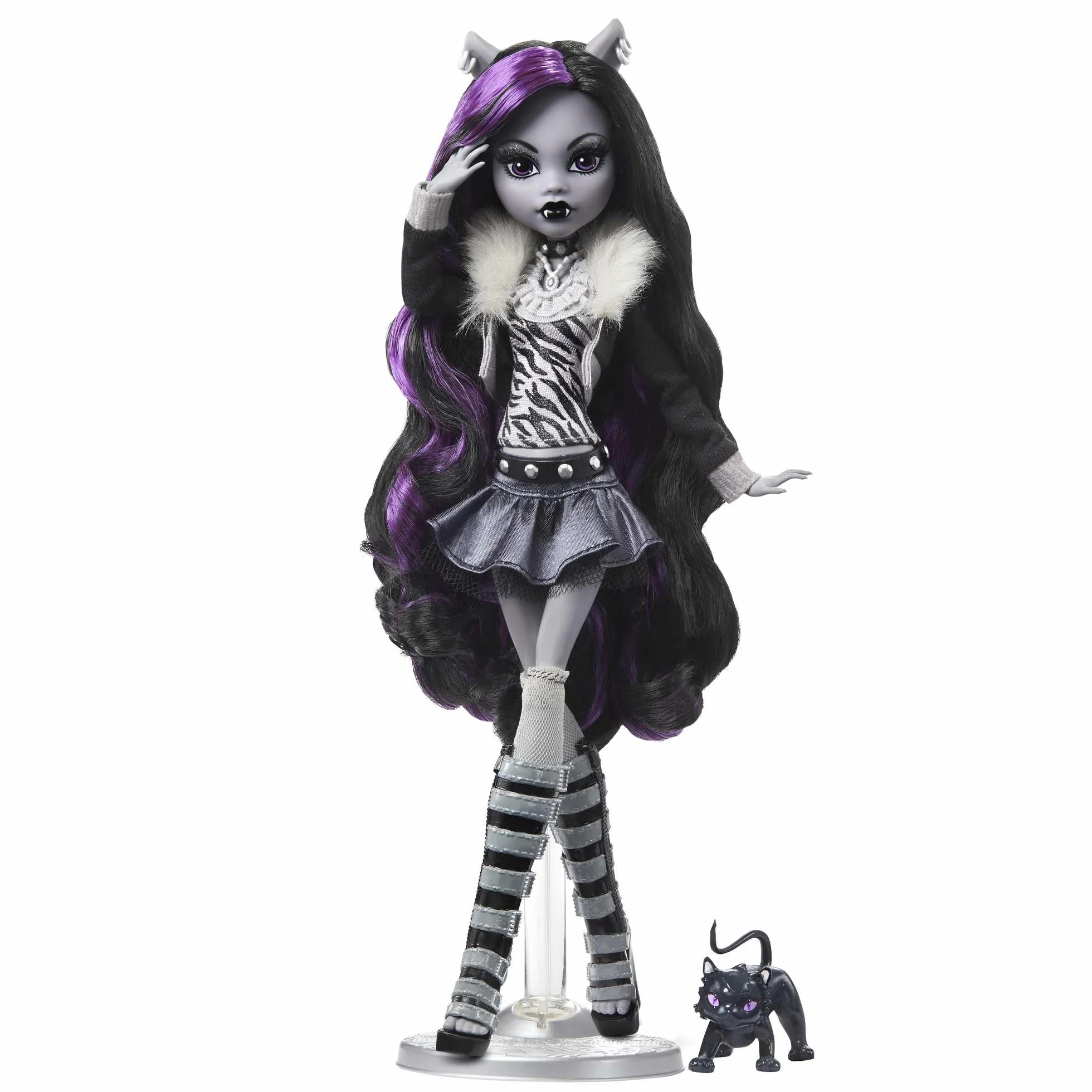 Monster High Reel Drama Straszny Seans Clawdeen Wolf Lalka kolekcjonerska w czarno-białym stroju z motywem filmowym oraz miniplakatem i dużym plakatem, zabawka i prezent dla dzieci, HKN28