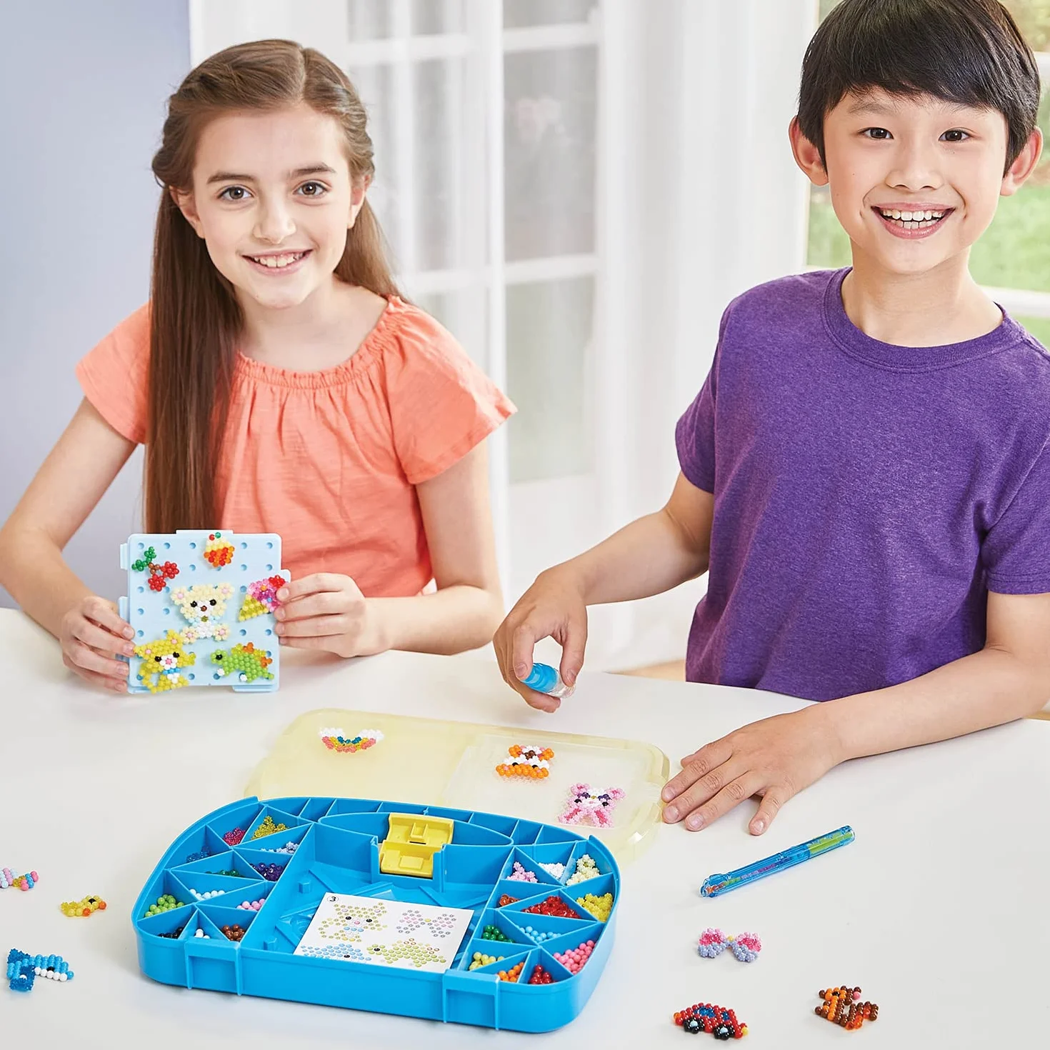 Aquabeads 31912 Zestaw startowy w walizce - zestaw do majsterkowania