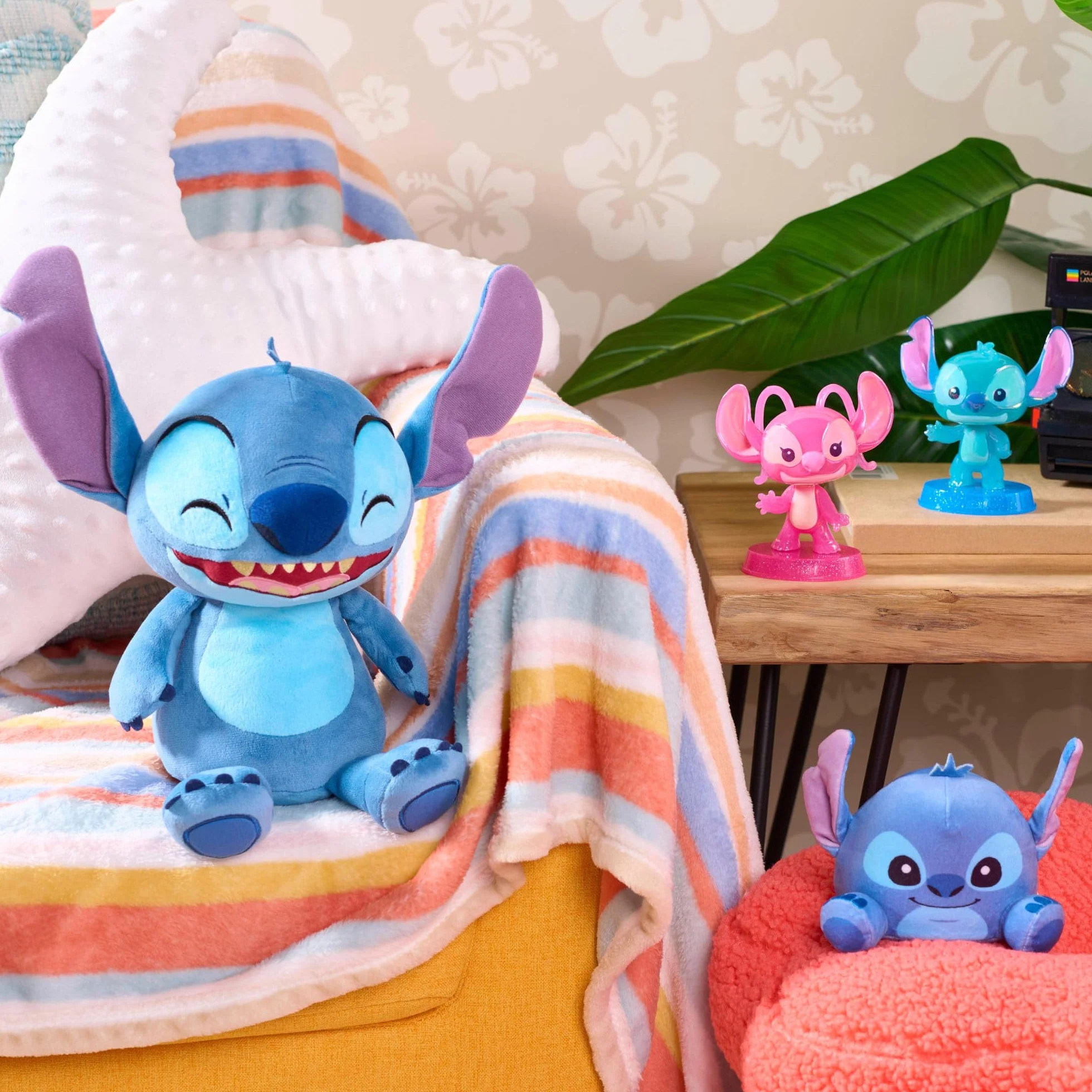 Just Play Disney Stitch Crack Me Up Plush Toy 11 cali Alien Zabawka dla dzieci od 3 lat