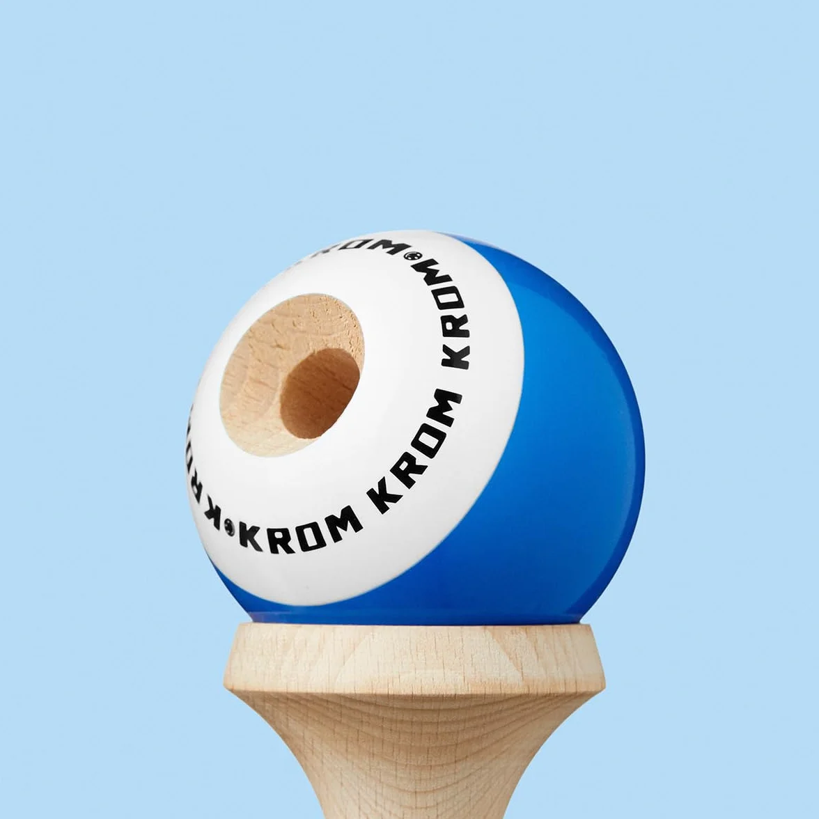KROM Kendama POP LOL ciemnoniebieski - z certyfikowanego drewna bukowego - wysoka jakość drewna - dla początkujących i profesjonalistów - zestaw: zapasowy sznurek + naklejki