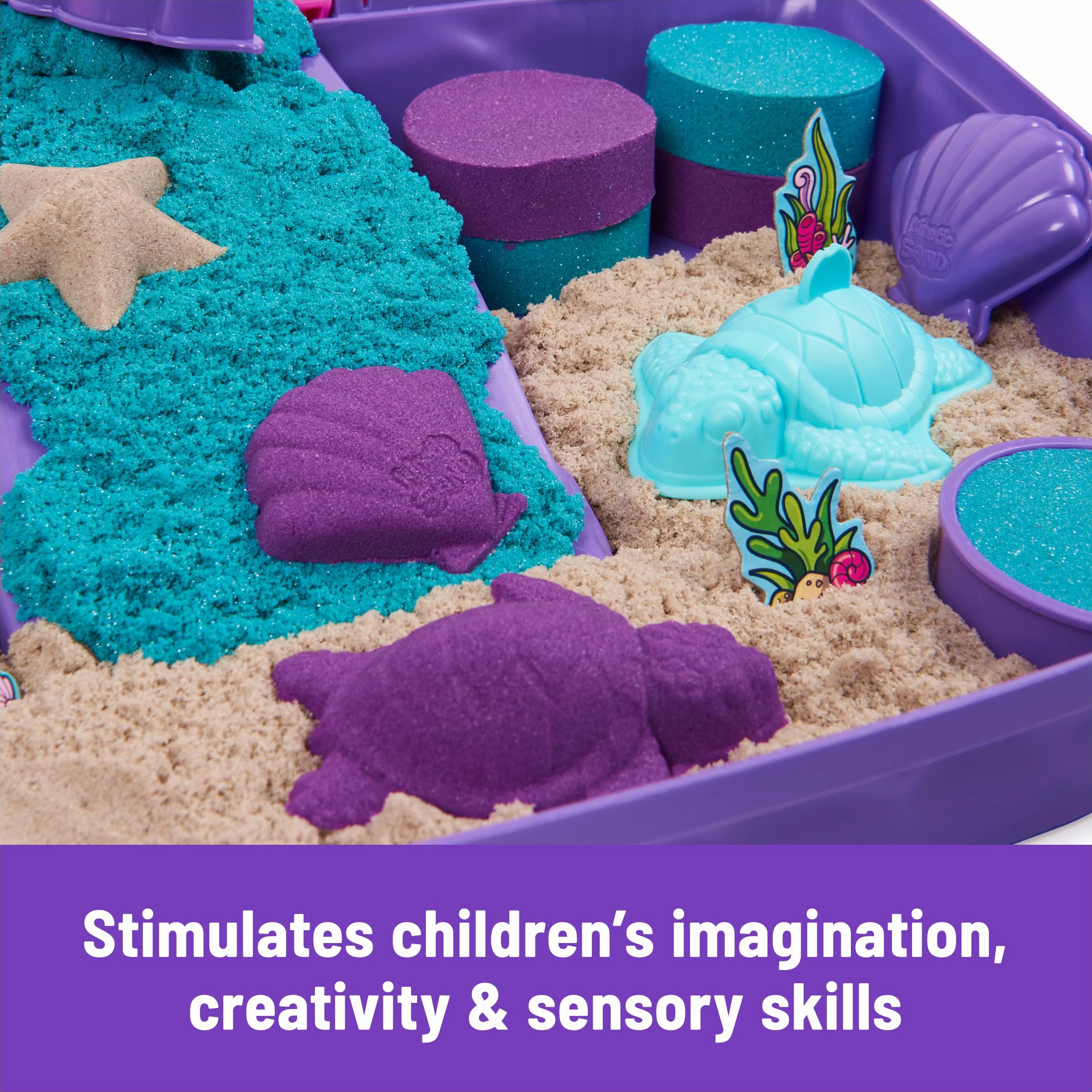 Kinetic Sand, Zestaw do zabawy w pałacu syrenki, 0,9 kg połyskującego piasku do zabawy, składana piaskownica wielokrotnego użytku i narzędzia, zabawki sensoryczne dla dzieci w wieku od 3 lat
