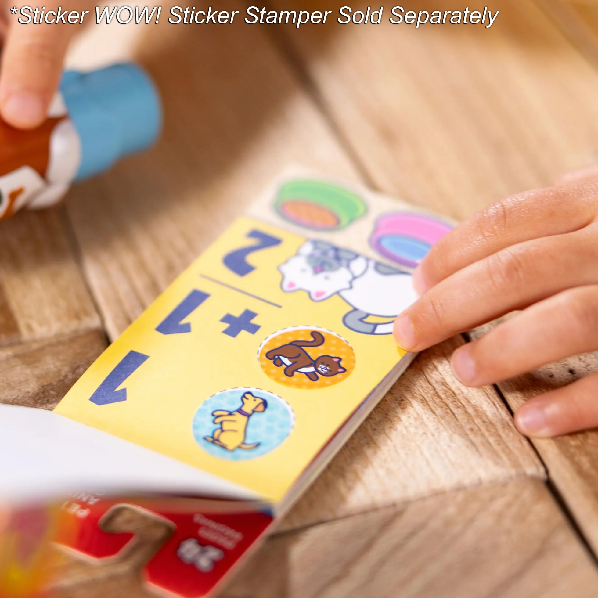 Melissa & Doug Naklejka WOW Mini podkładka do aktywności i 200 naklejek uzupełniających do naklejek, stempli, sztuki i rzemiosła, Fidget Toy Collectibles – naklejki dla zwierząt domowych
