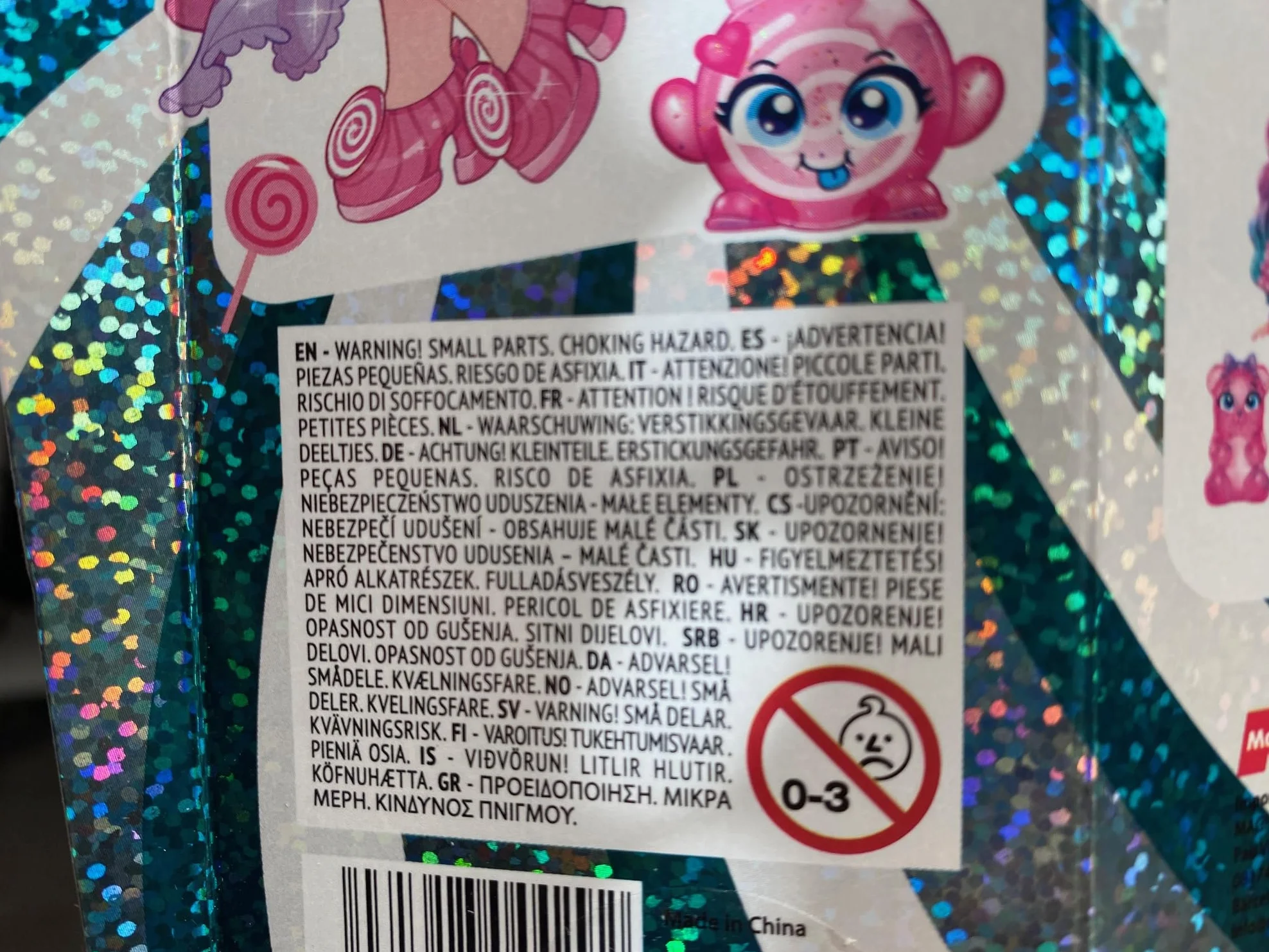 KOOKYLOOS Candy Land Series SWEET BUBBLE – laleczka do kolekcjonowania z serii Candy Land, zawartość: 1 lalka, zestaw ubrań i butów, akcesorium oraz zwierzątko,1 lalka ma 3 różne buzie!