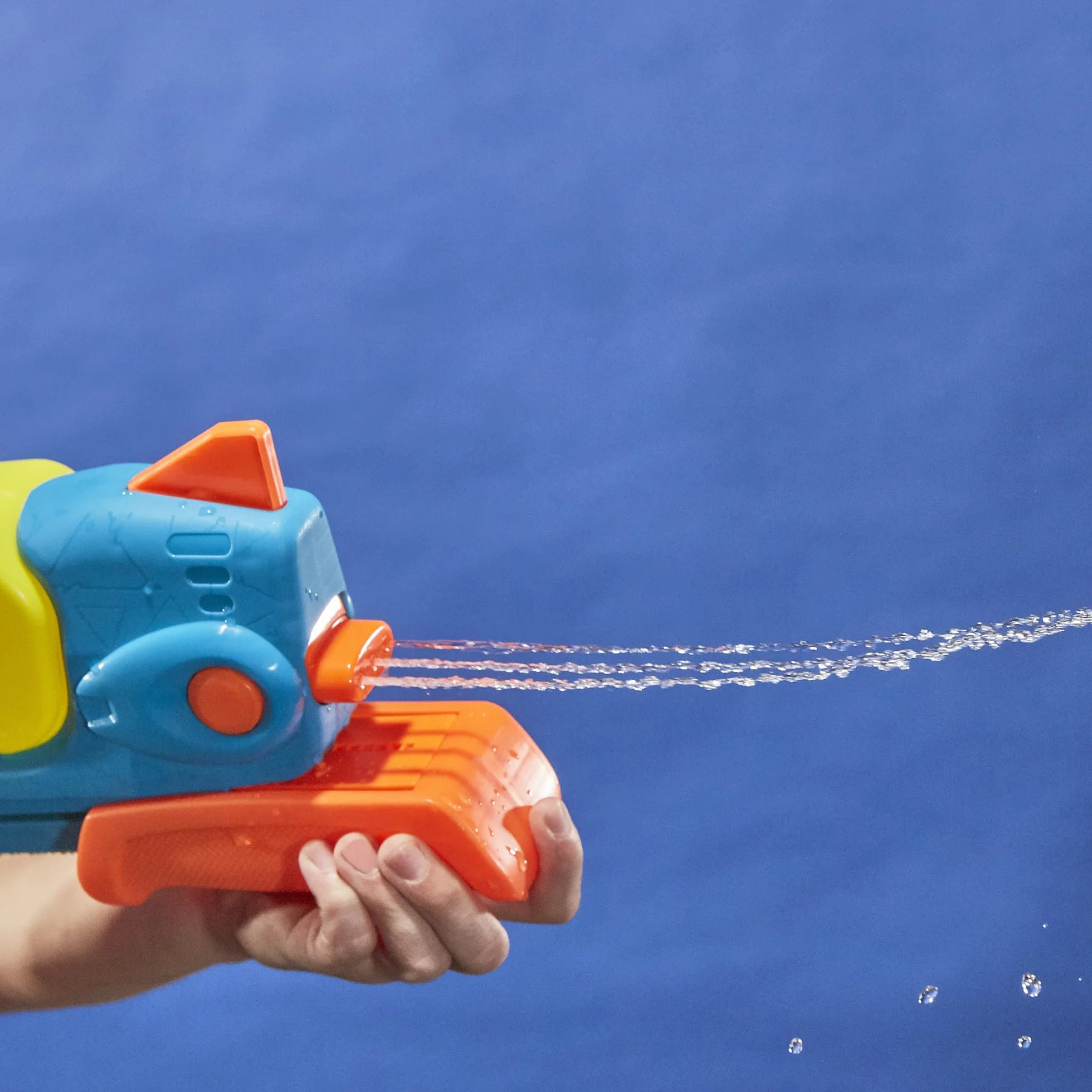Nerf Super Soaker Wave Spray Blaster na wodę | Zabawka outdoorowa na plażę i do ogrodu dla dzieci | Falujący strumień wody - zbiornik 887 ml| Pomysł na prezent dla 6-latka, dla chłopców i dziewczynek