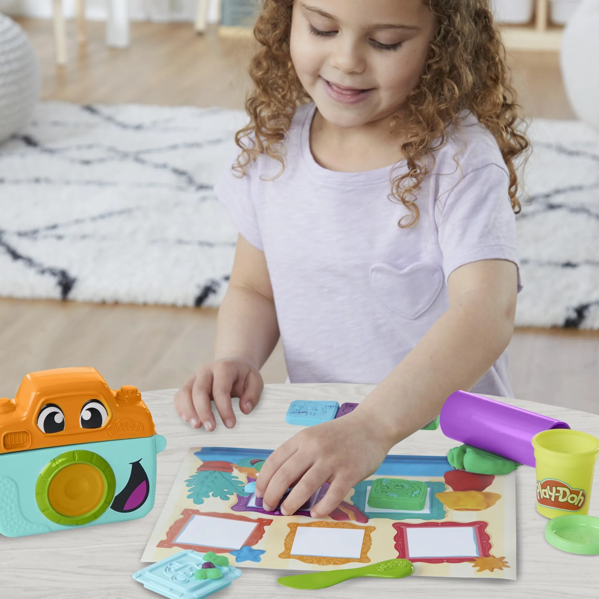 Zestaw startowy Fotozabawa Play-Doh z zabawkowym aparatem fotograficznym