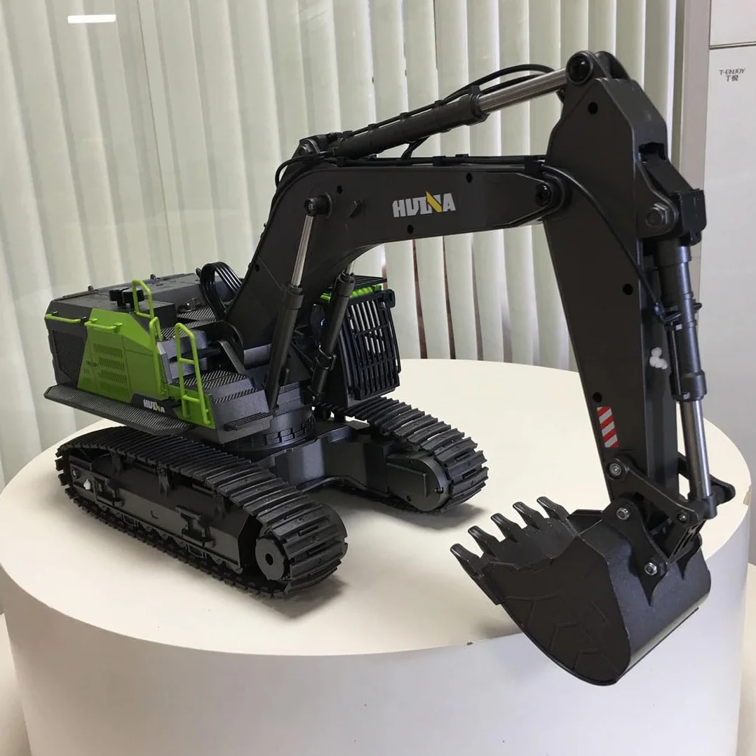 Model koparki RC Digger, skala 1/14 22CH 2,4G 4 w 1, wielofunkcyjna koparka ze stopu zdalnego sterowania ze światłami LED, model pojazdu inżynieryjnego dla dorosłych i młodzieży