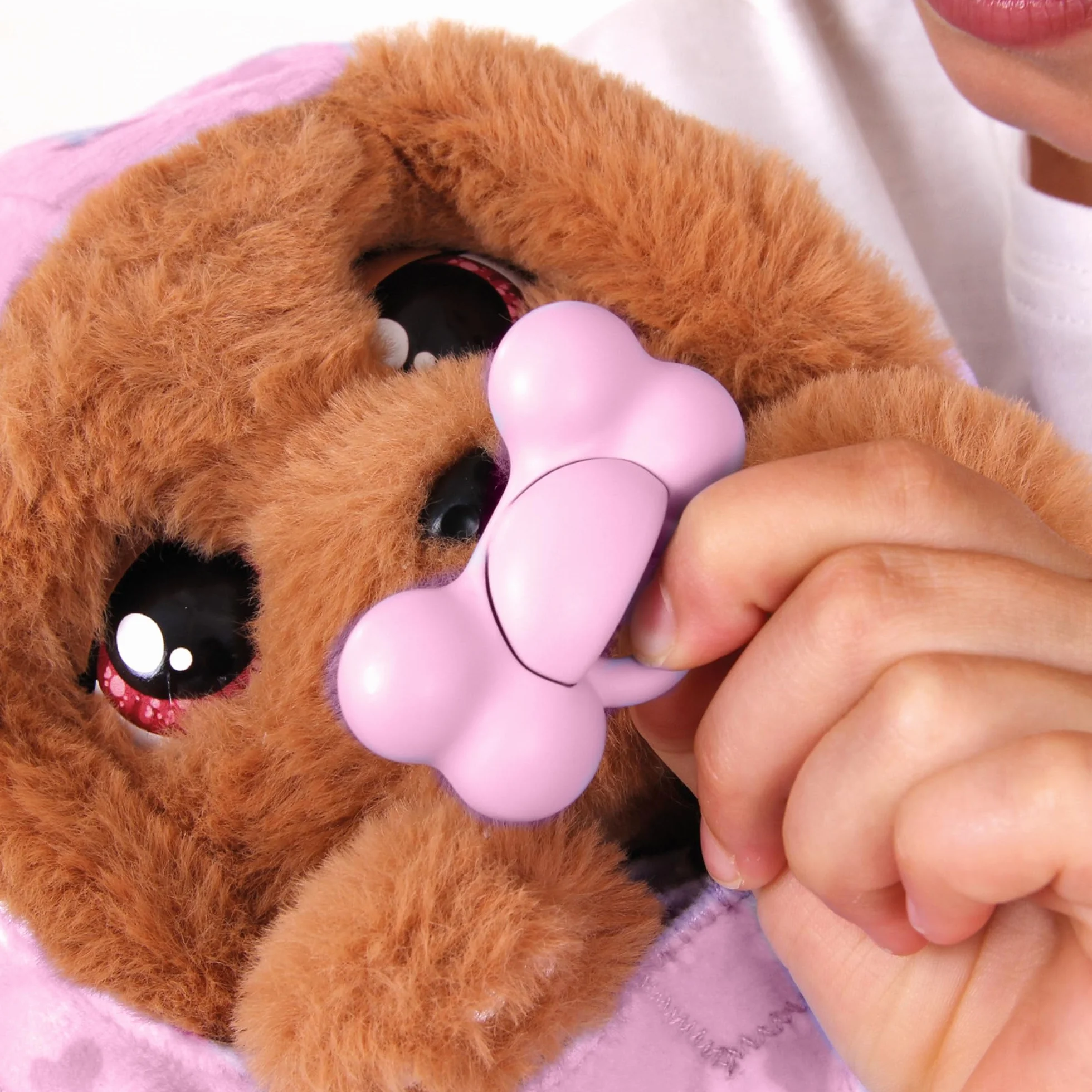 Baby Paws Cocker, interaktywna pluszowa zabawka z dźwiękiem, otwiera i zamyka oczy i zawiera torebkę, pokrywę, zabawkę dla dziewczynek i dzieci +3 lata