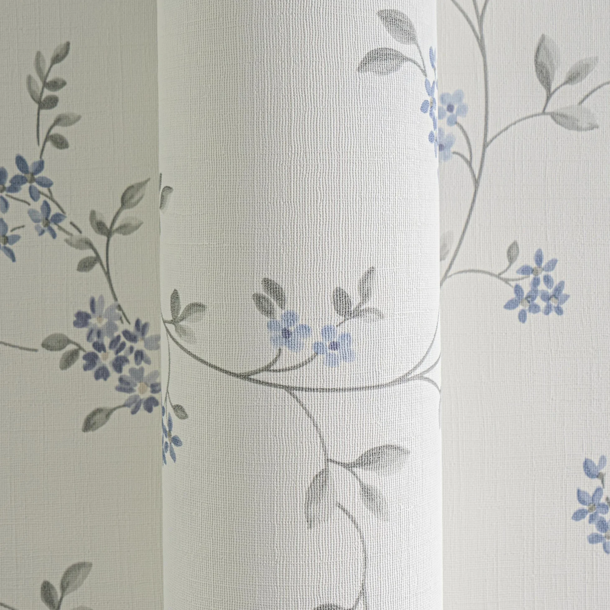 A.S. Création tapeta na fizelinie - tapeta floralna z motywem kwiatów w kremie, szarości i niebieskim - tapeta na fizelinie do różnych pomieszczeń - Papier ścienny o wymiarach 10,05 m x 0,53 m