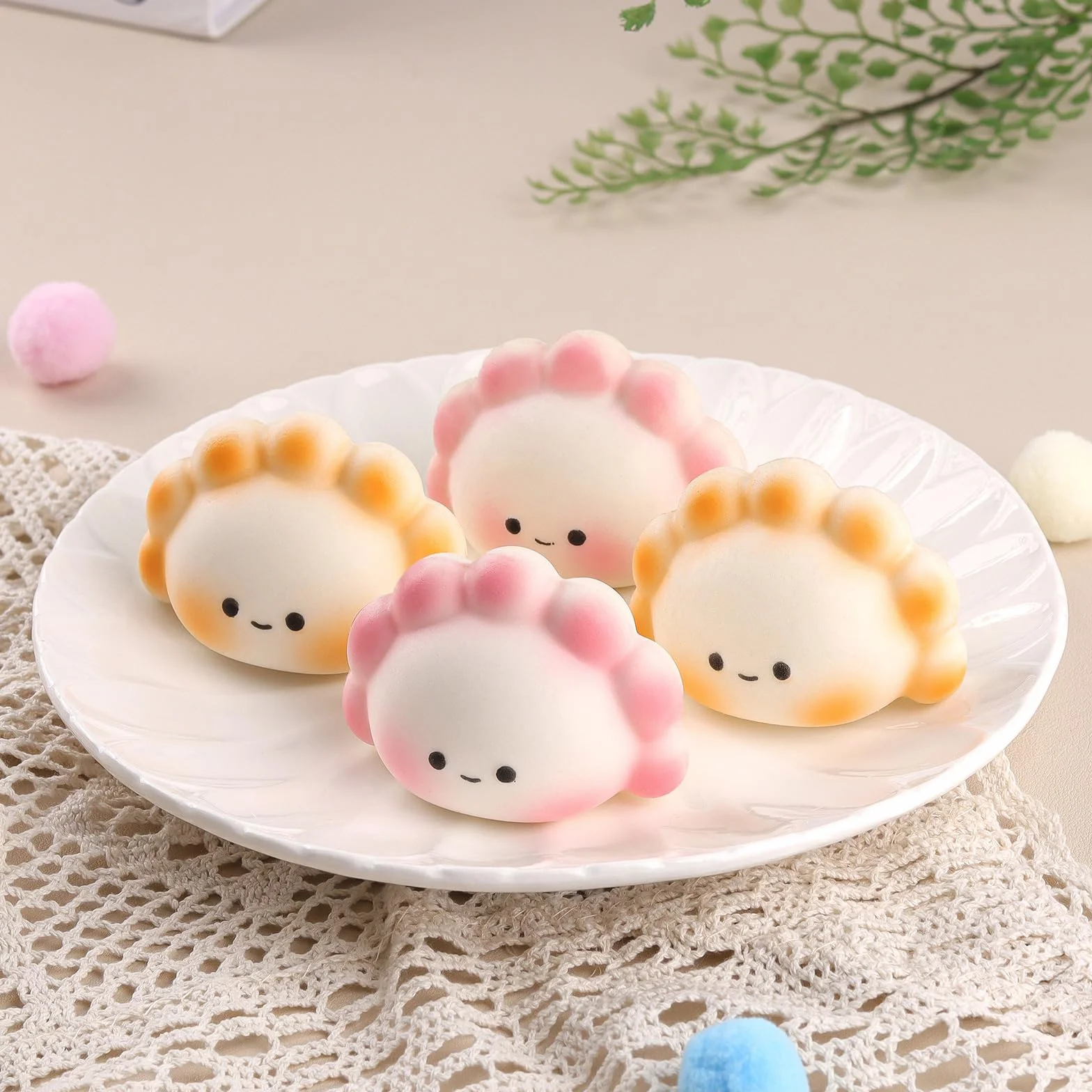 Anboor 4 SZT. Małe zabawki typu squishy z wypełnieniem - powolnie napełniające się zabawki sensoryczne do wciskania dla dzieci i dorosłych, urocze kawaii zabawki do odstresowania do klasy, na urodziny