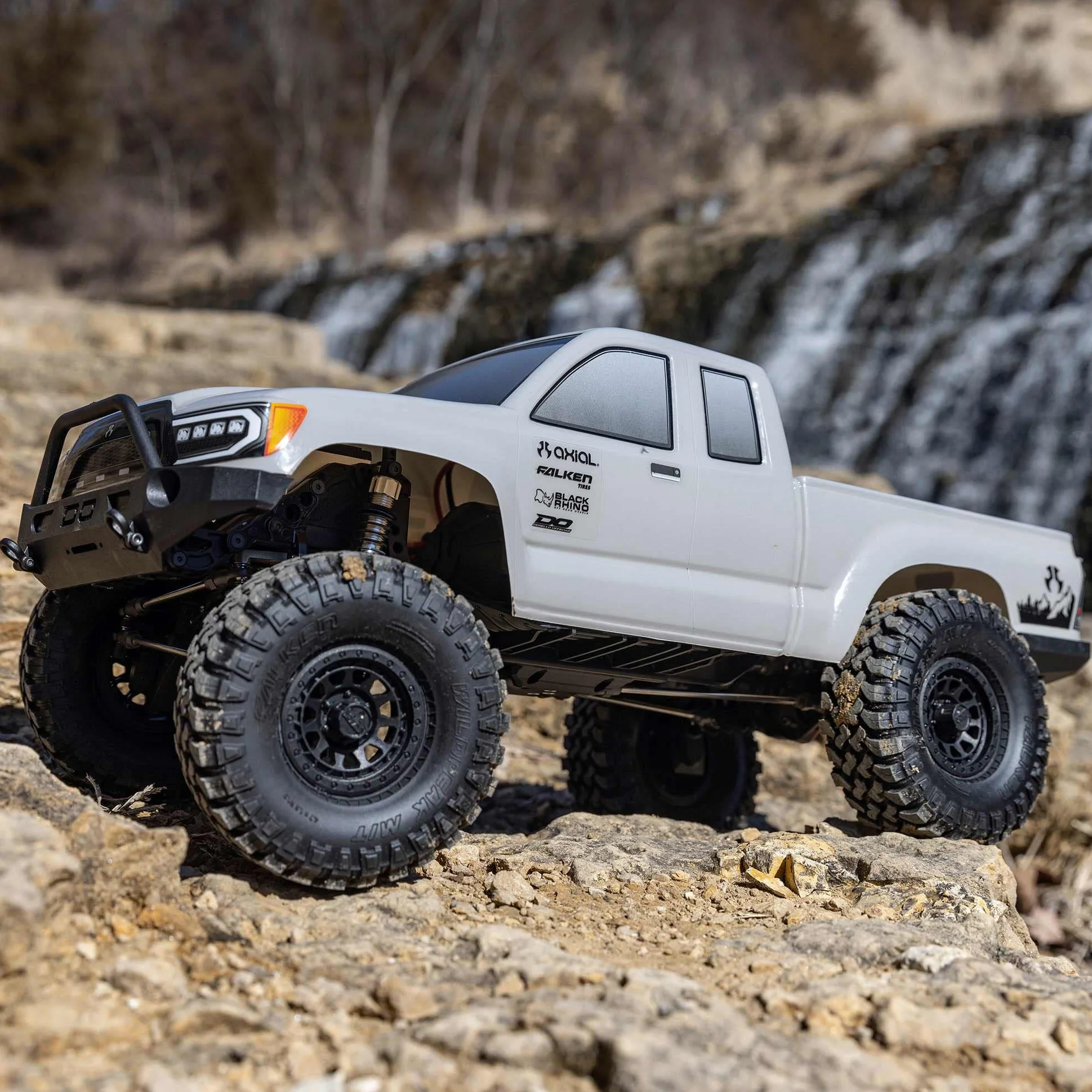 Axial RC Truck 1/10 SCX10 III Base Camp 4WD Rock Crawler Brushed RTR (nie zawiera baterii i ładowarki), szary, AXI03027T3