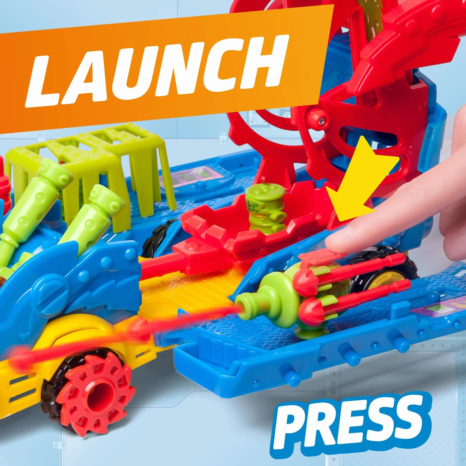 SUPERTHINGS Kazoom Power Mr King Truck — pojazd złoczyńcy z wyrzutnią pocisków, 6 cyfrow: Ekskluzywny Mr King + 4 robotoksyki, zabawka dla dzieci w wieku 3–8 lat