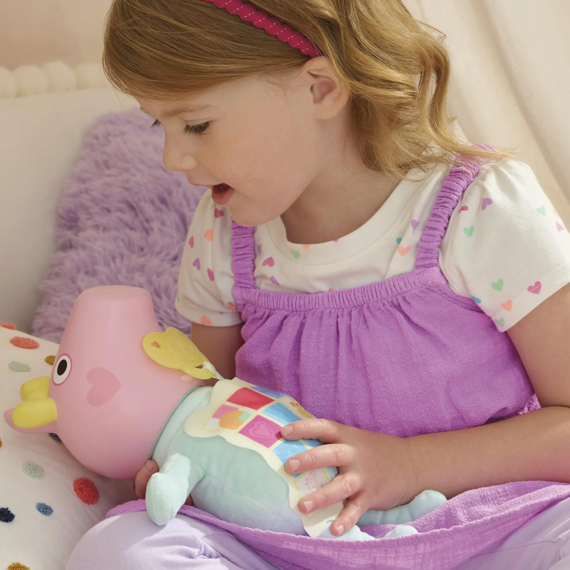 Peppa Pig Interaktywna Lalka Świnka Peppa Chrumkanie i Przytulanie Evie