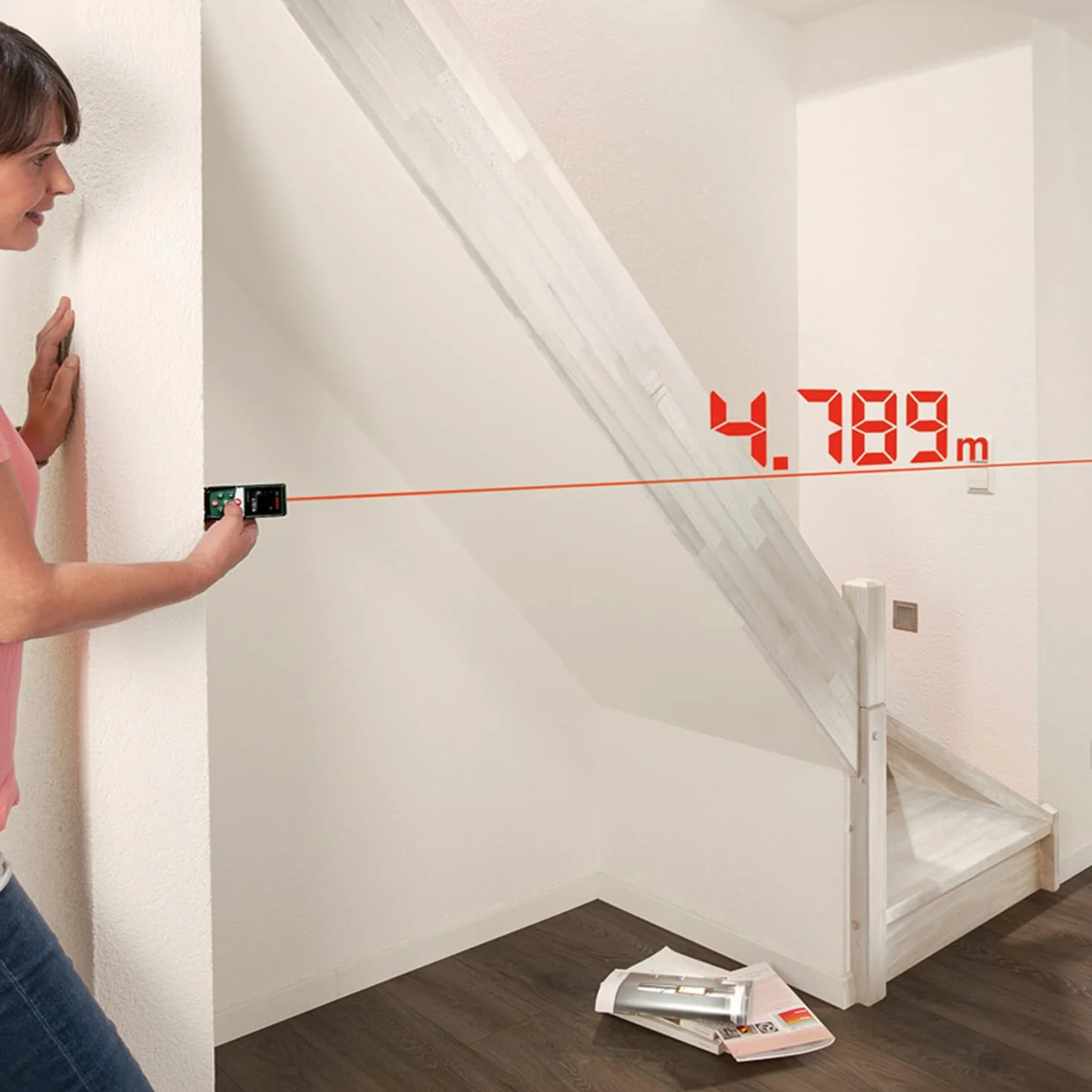 Bosch Dalmierz laserowy UniversalDistance 40 C (precyzyjny pomiar odległości w zakresie do 40 m, komunikacja przez Bluetooth, funkcje pomiarowe, opakowanie kartonowe E-Commerce)