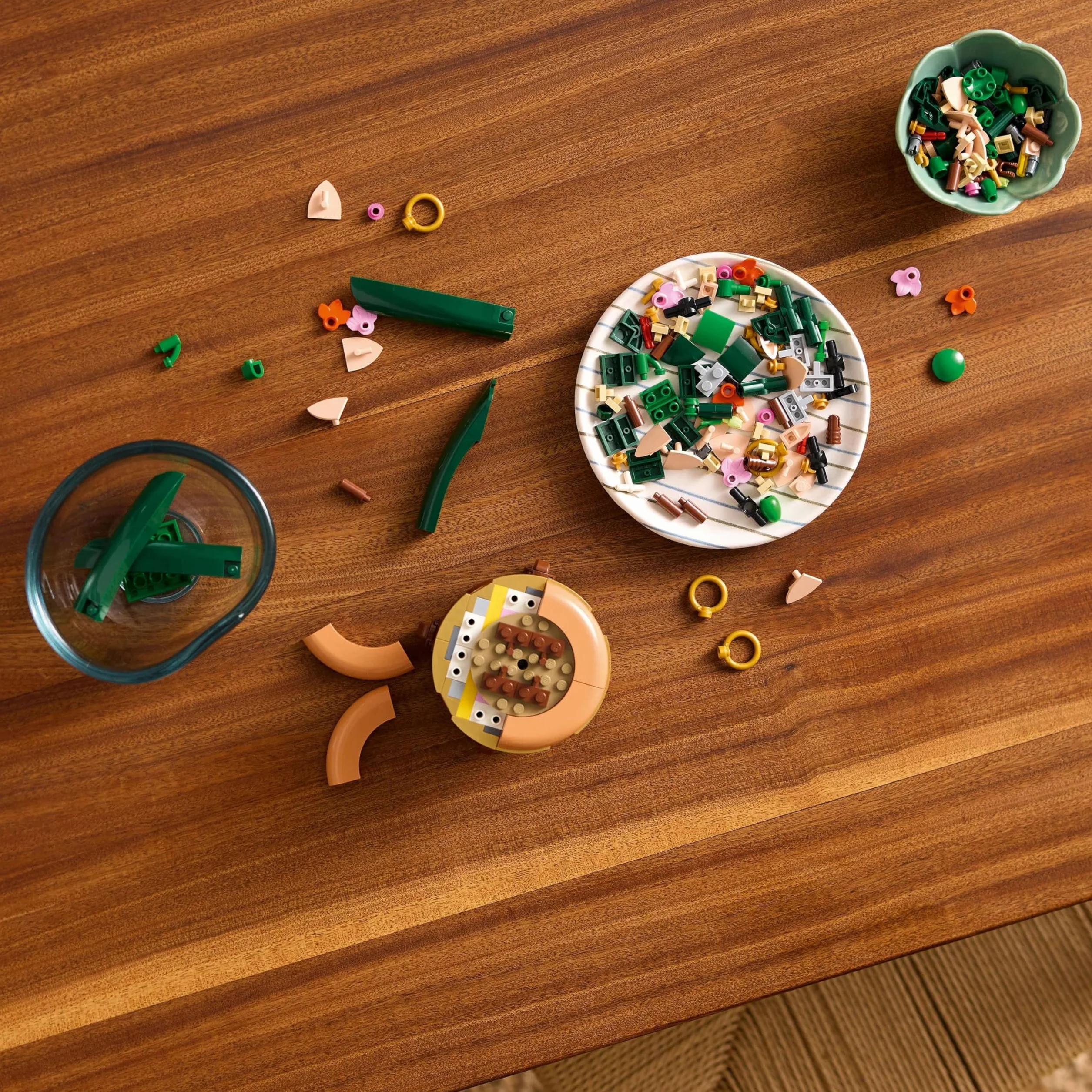 LEGO Botanicals Mała Orchidea, Kreatywny Zestaw dla Dorosłych Miłośników Roślin, Dekoracja do Domu i Biura ze Sztucznym Storczykiem w Doniczce, Pomysł na Prezent dla Kobiety i Mężczyzny, 10343
