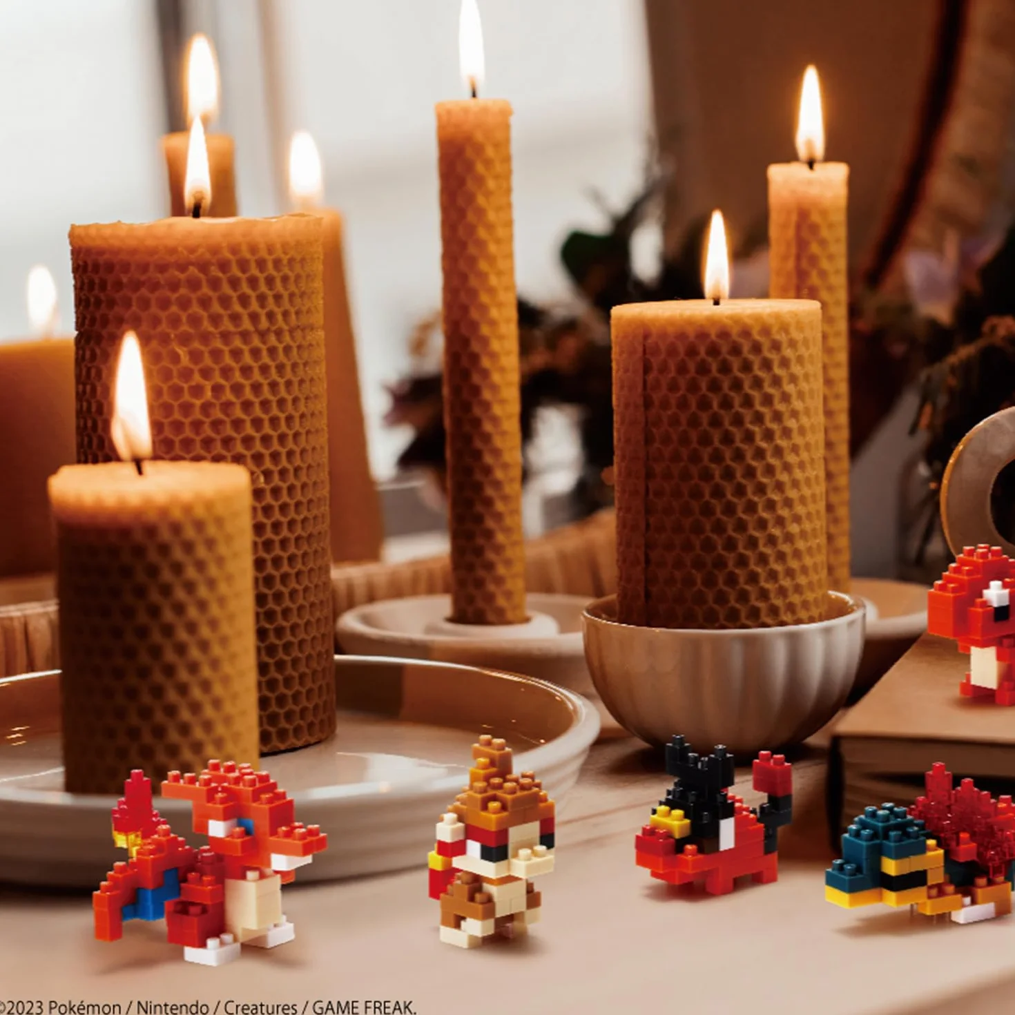 nanoblock NBPM008 Pokemon Charizard, Colourful