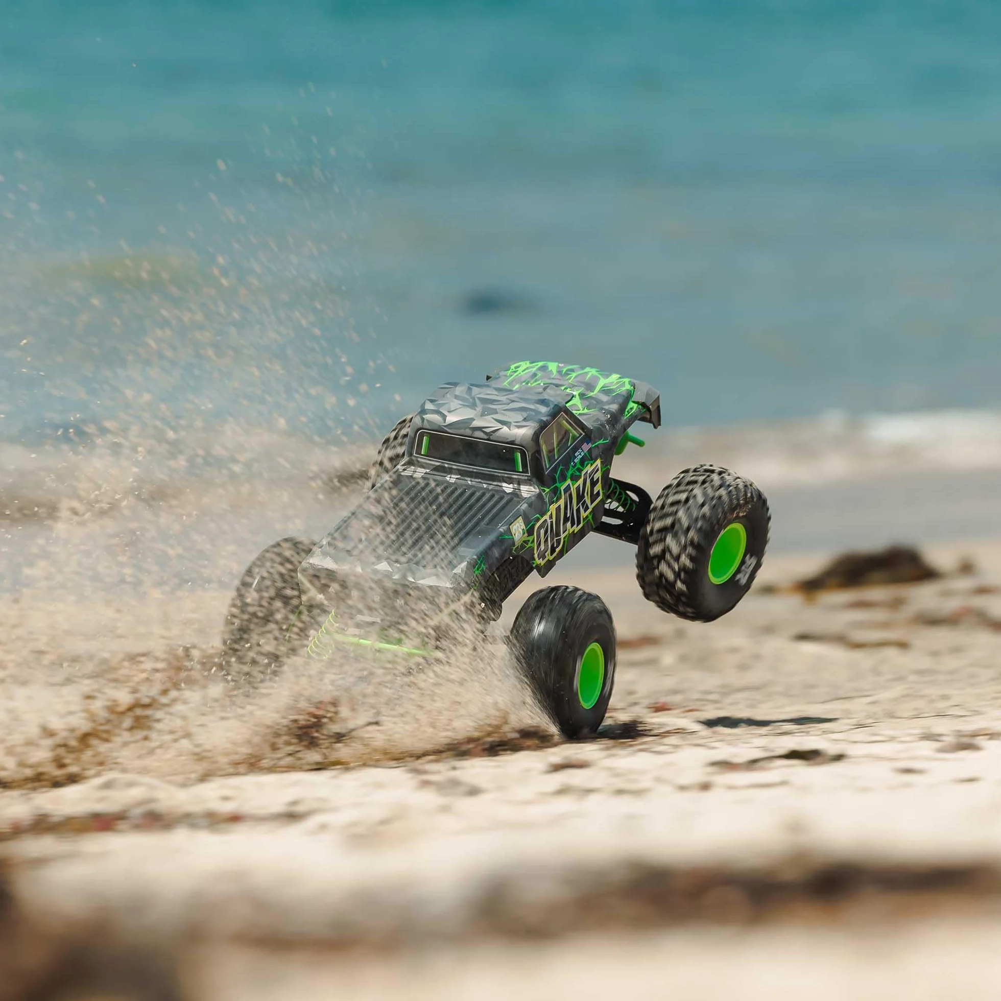 ARRMA RC Truck 1/10 Quake 223S 2WD RTR Brushless Monster Truck Green