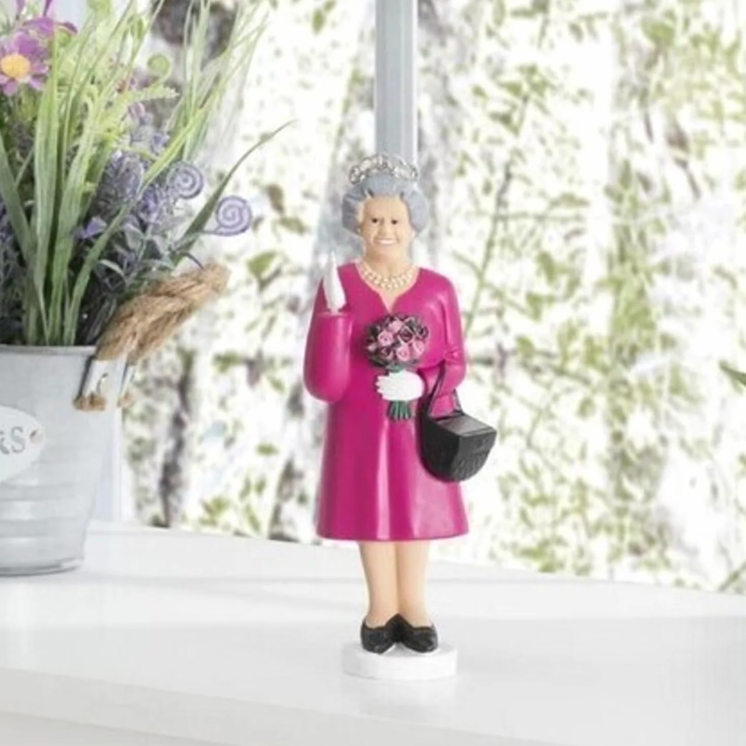 Mein Shop Jubilee Solar Queen Figurka z komiksu, różowa, jubileuszowa, królowa słoneczna, 16,5 x 6,5 x 17 cm, porcelana