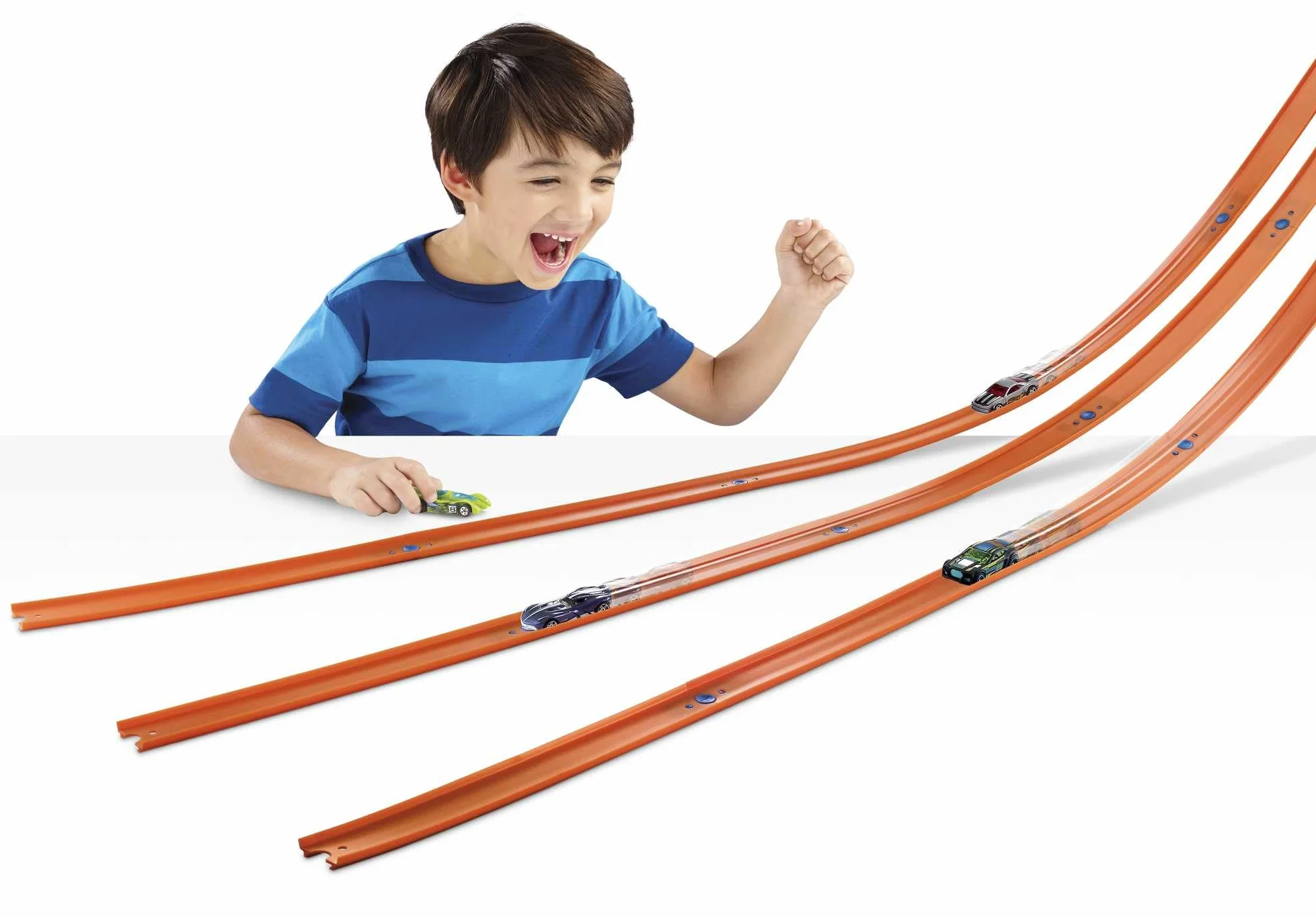 Hot Wheels Toy Car Mega Track Set Pack, 87 Component Building Parts for 40-ft of Track & 1:64 Scale Vehicle (Amazon Exclusive), FTL69