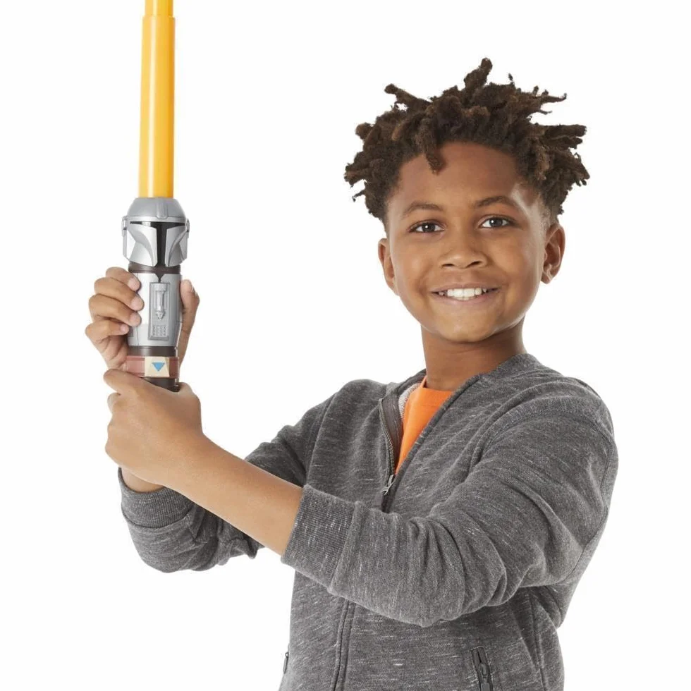 Star Wars Lightsaber Squad The Mandalorian wysuwany pomarańczowy miecz świetlny, zabawka dla dzieci od 4 lat