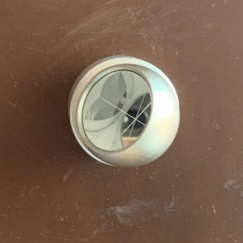 8-częściowy monitoring z kulkami magnetycznymi Mini pryzmat piłka z magnetyczną podstawą do stacji całkowitej, kula pryzmat powlekana srebrnym