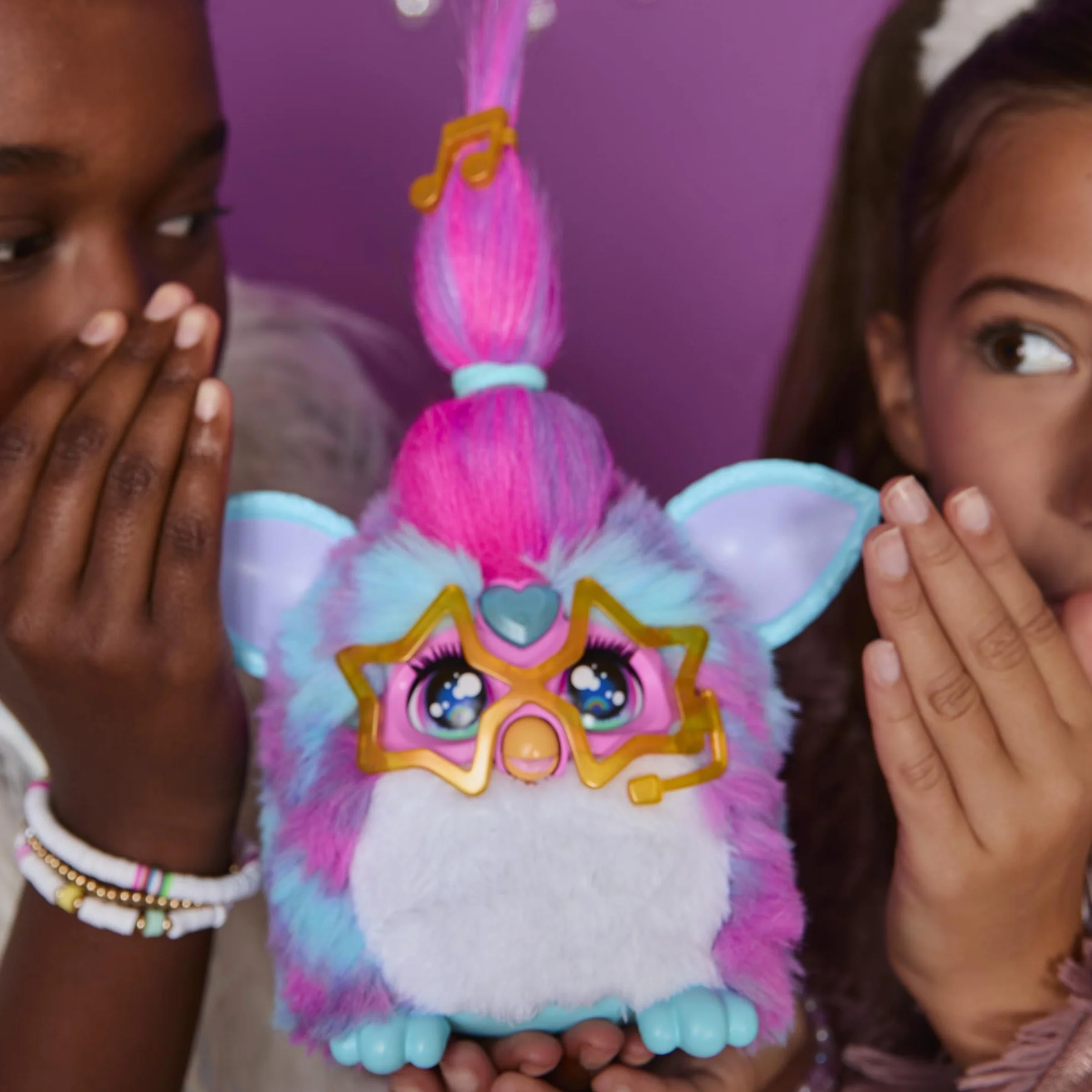 Interaktywna pluszowa zabawka elektroniczna Furby Vibes Blue Razz dla dziewczynek i chłopców w wieku od 6 lat