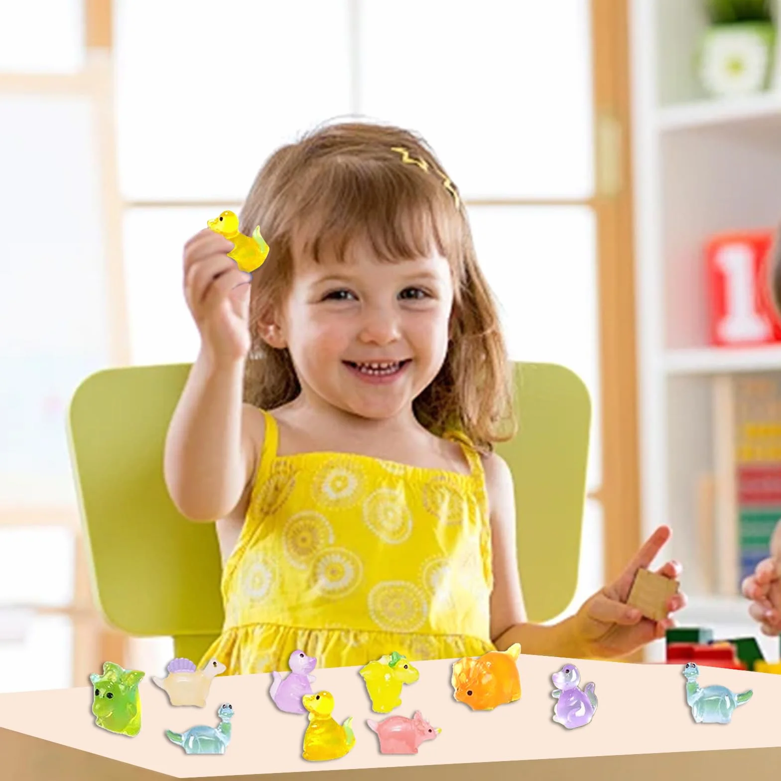50 sztuk Mini zestaw dinozaurów z żywicy, jasny mini dinozaur z żywicy, miniaturowe figurki żywiczne, wielokolorowe mikro rzemiosło dekoracje ogrodowe ozdoba krajobraz DIY dekoracja