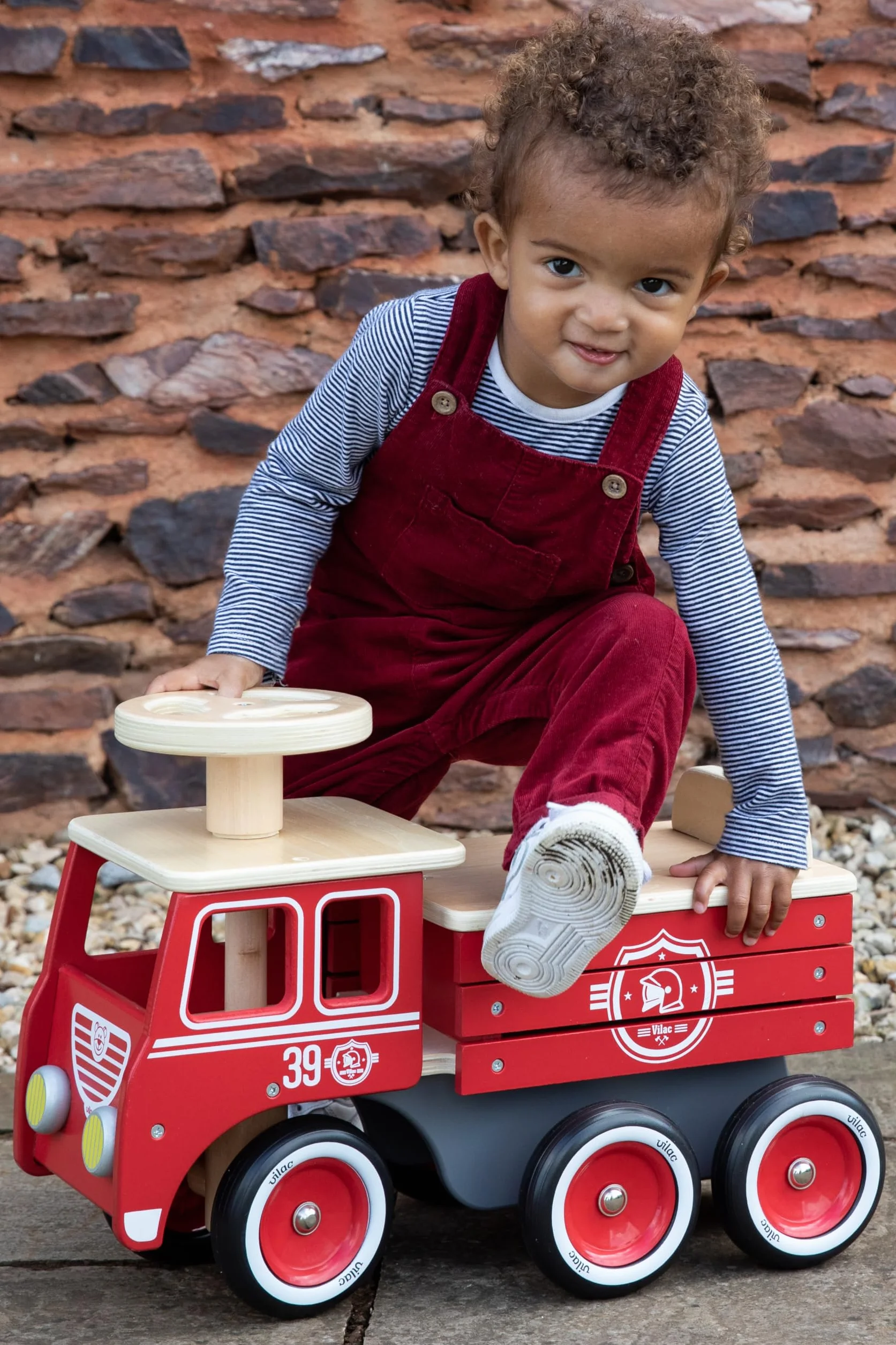 VILAC - Ride on Firetruck (1126R)