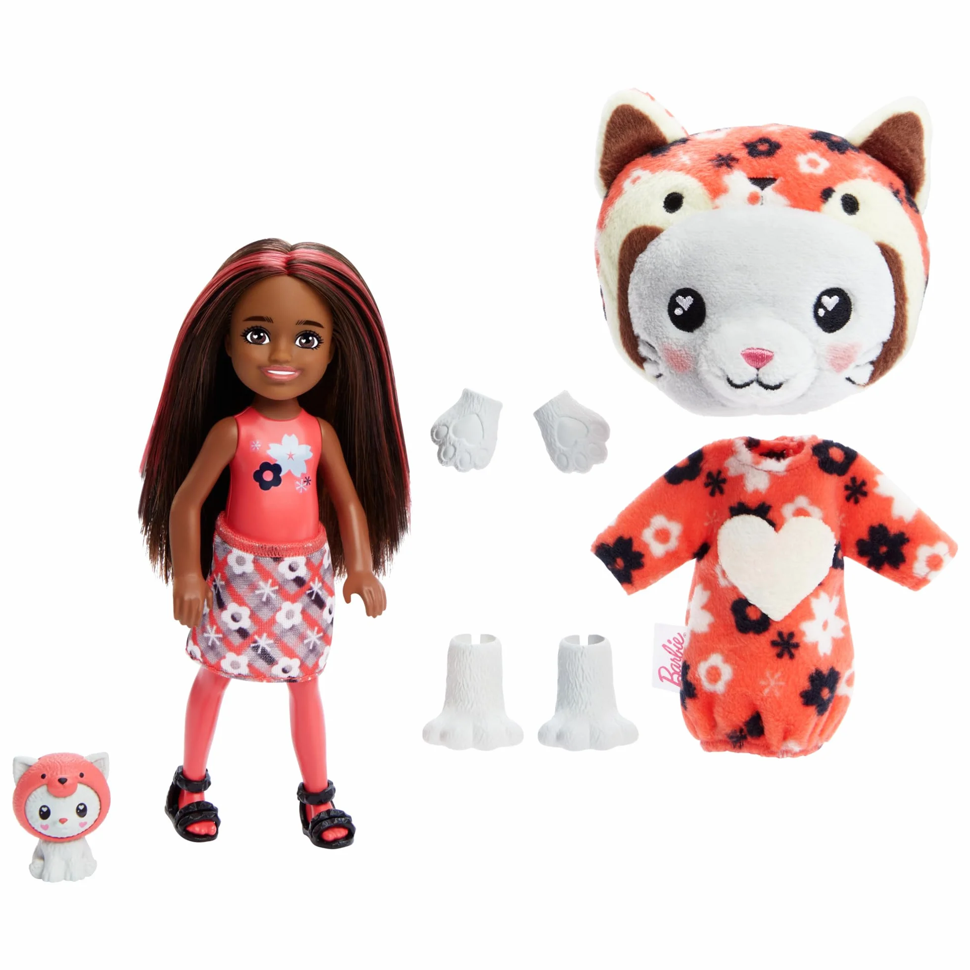 Barbie Cutie Reveal Chelsea Lalka Kotek-Panda Czerwona Seria Kostiumy Zwierzaczki Lalka w kostiumie kotka przebranego za pandę czerwoną z 6 niespodziankami, w tym zmianą koloru, HRK28