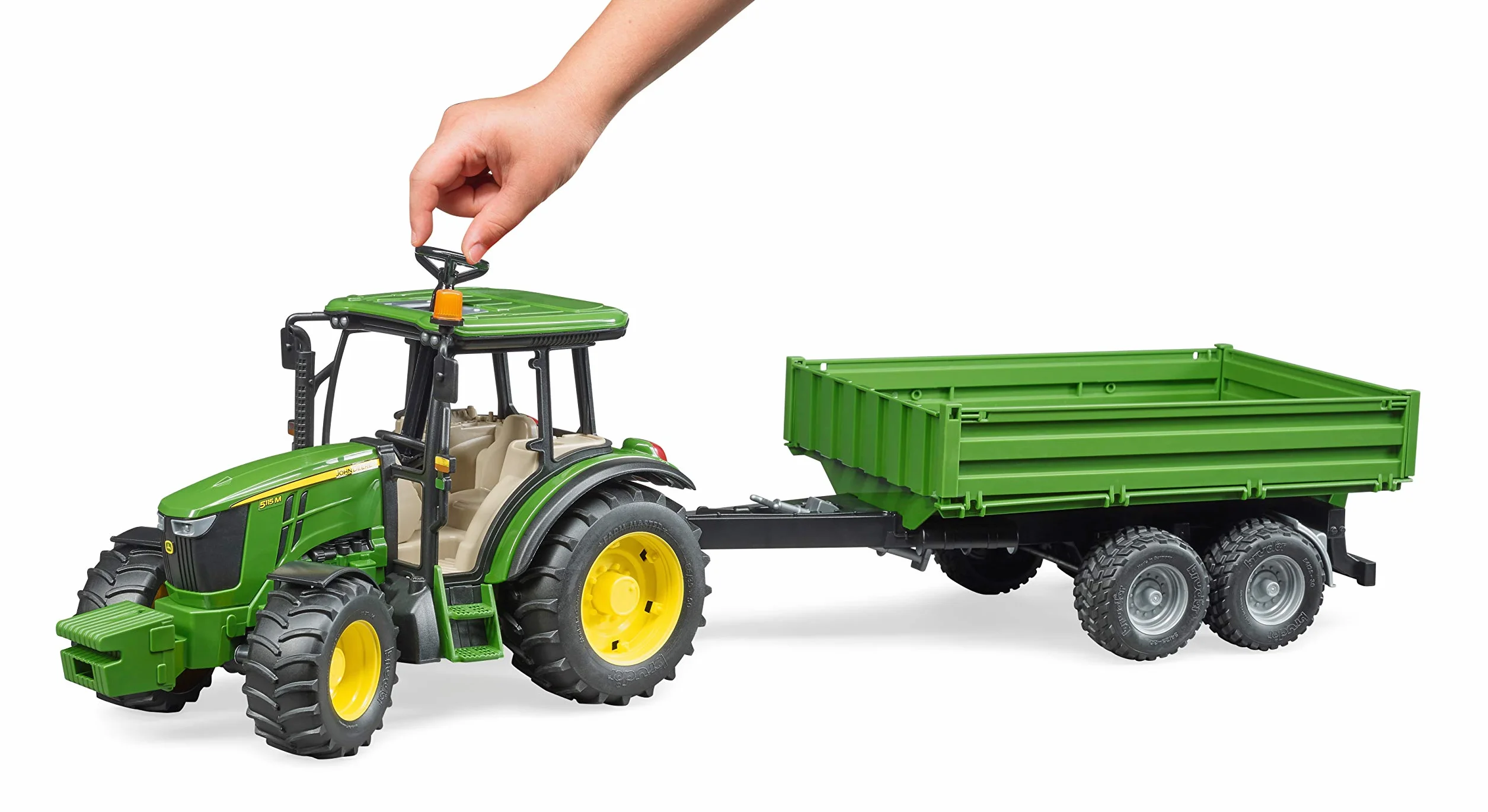 bruder 02108 - John Deere 5115 M z przyczepą burtową - 1:16 Zabawka, Farma, Rolnictwo, Ciągnik, Ciągnik siodłowy, Bulldog, Przyczepa, Wywrotka