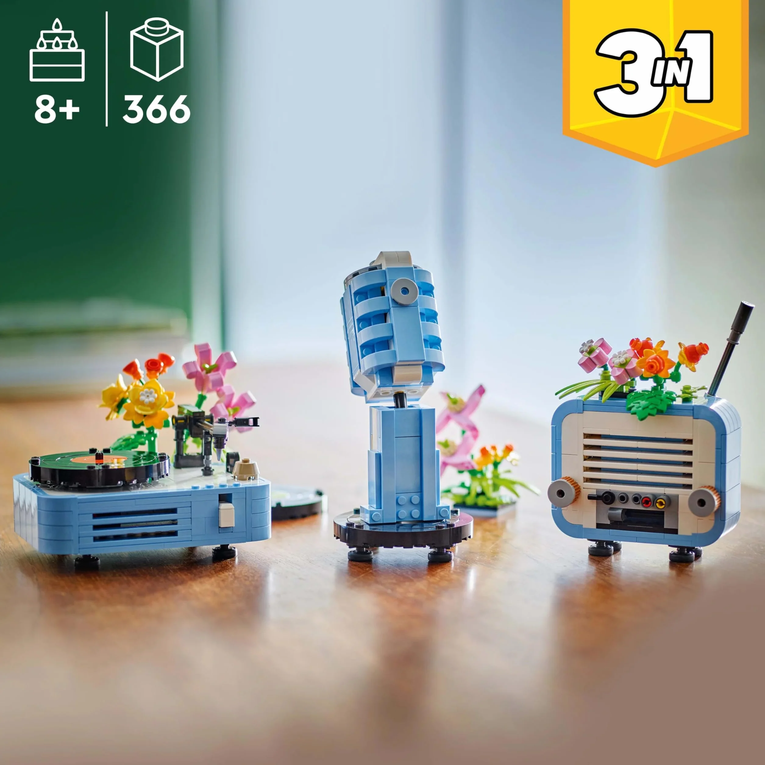 LEGO Creator 3 w 1 Gramofon z kwiatami, zabawka dla dziecka do przebudowania na radio lub mikrofon, zestaw kreatywny, pomysł na prezent muzyczny w stylu retro dla 8-latki, dziewczynki i chłopca 31172