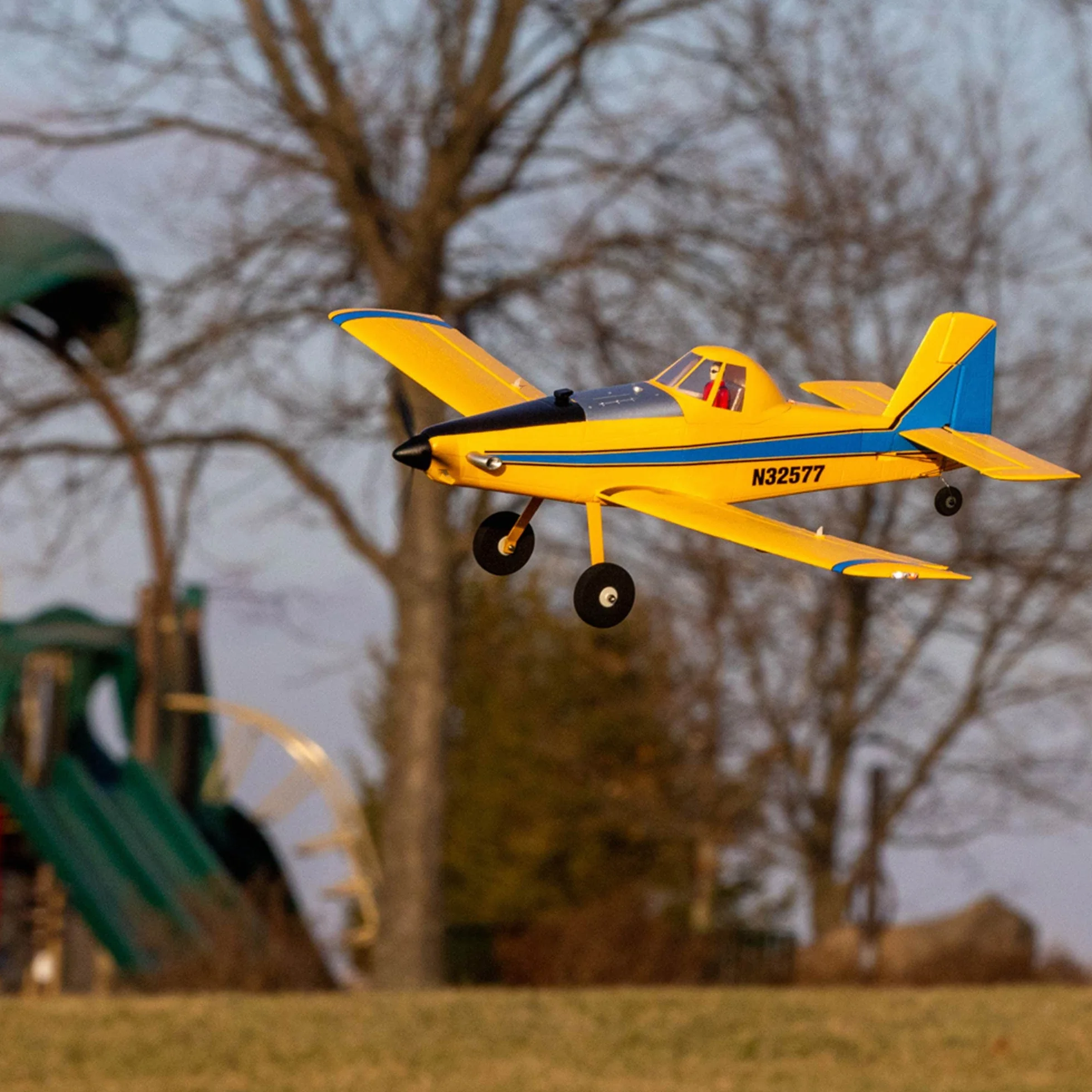 E-flite EFLU16450, UMX Air Tractor BNF Basic elektryczny samolot (702 mm) RC, żółty