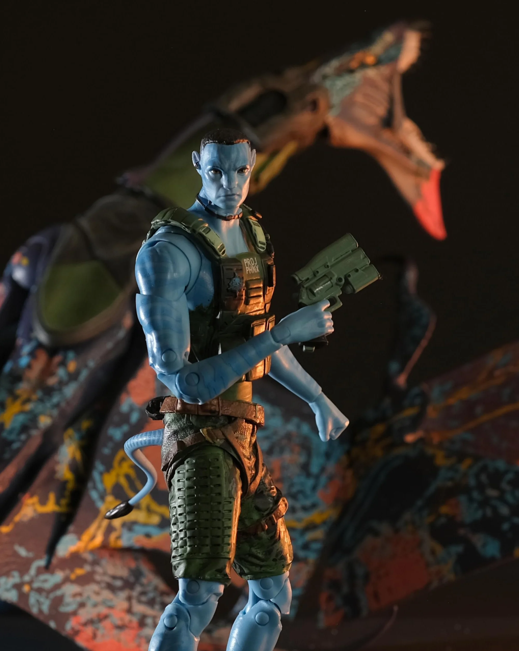 Disney Avatar DLX MEGA Banshee & Rider - A2 QUARITCH & Banshee (złota etykieta)