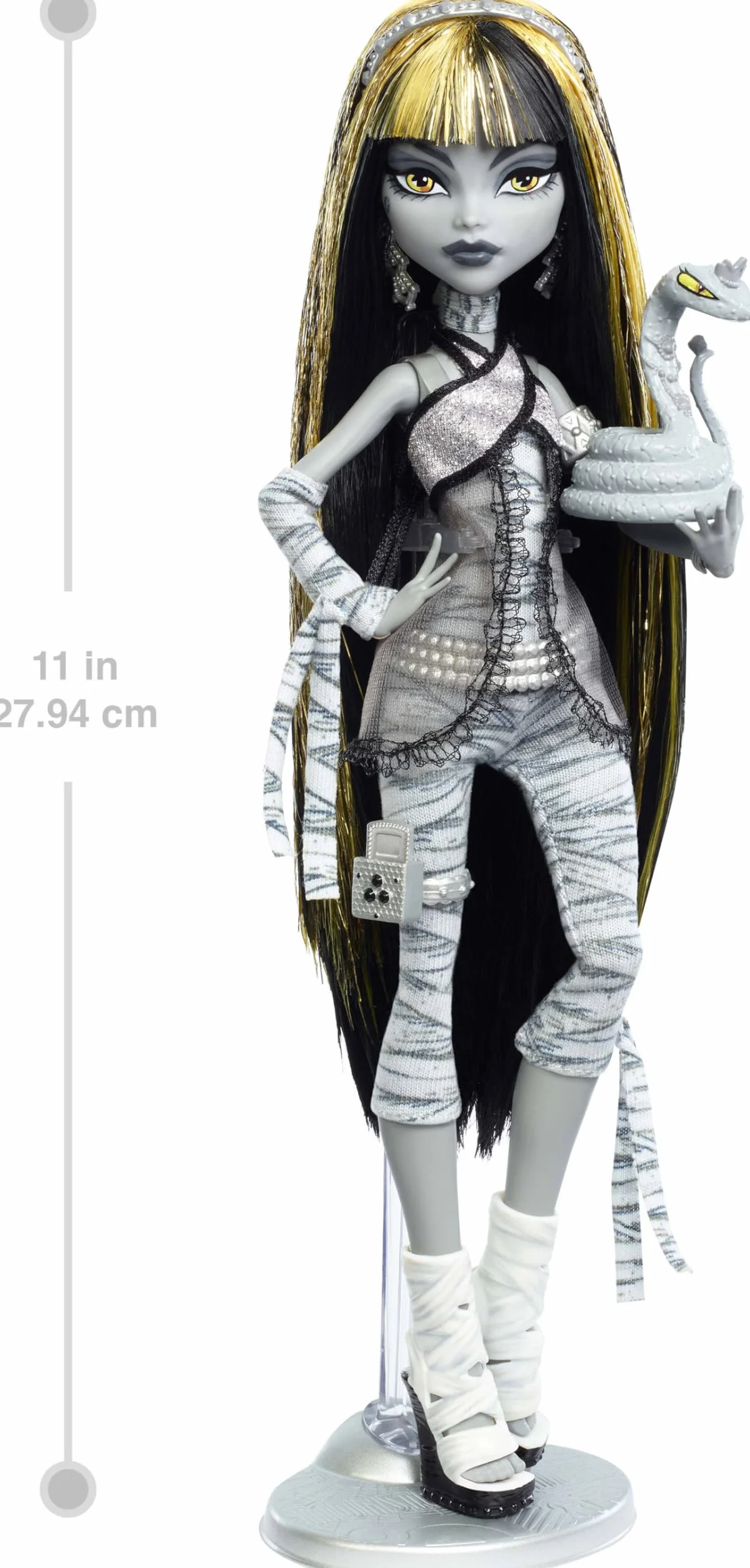 Monster High Reel Drama Straszny Seans Cleo de Nile Lalka kolekcjonerska w czarno-białym stroju z motywem filmowym oraz miniplakatem i dużym plakatem, zabawka i prezent dla dzieci 6+, JDR65