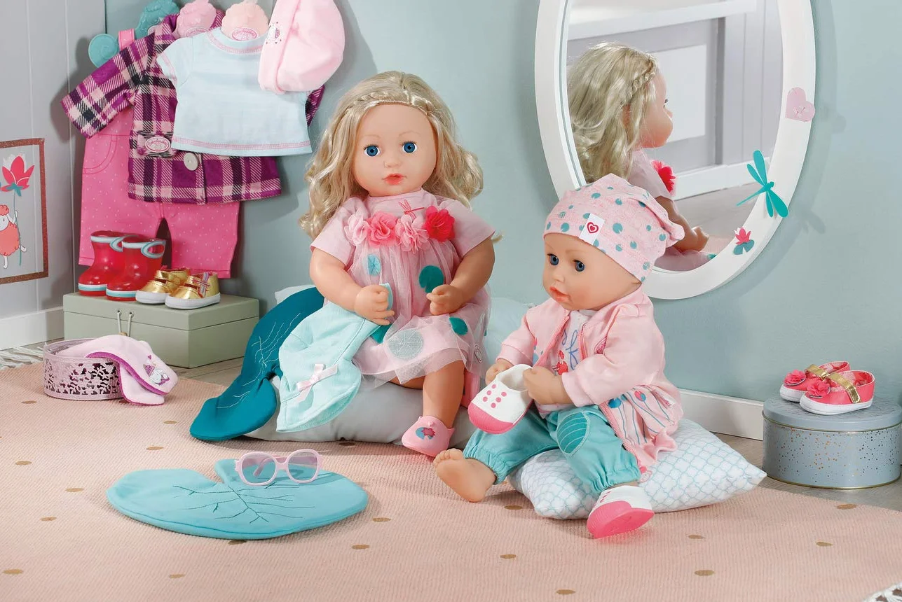 Baby Annabell Shoes 43 cm - For Toddlers 3 Years & Up - Easy for Small Hands - Includes 1 Pair of Shoes & 2 Designs
