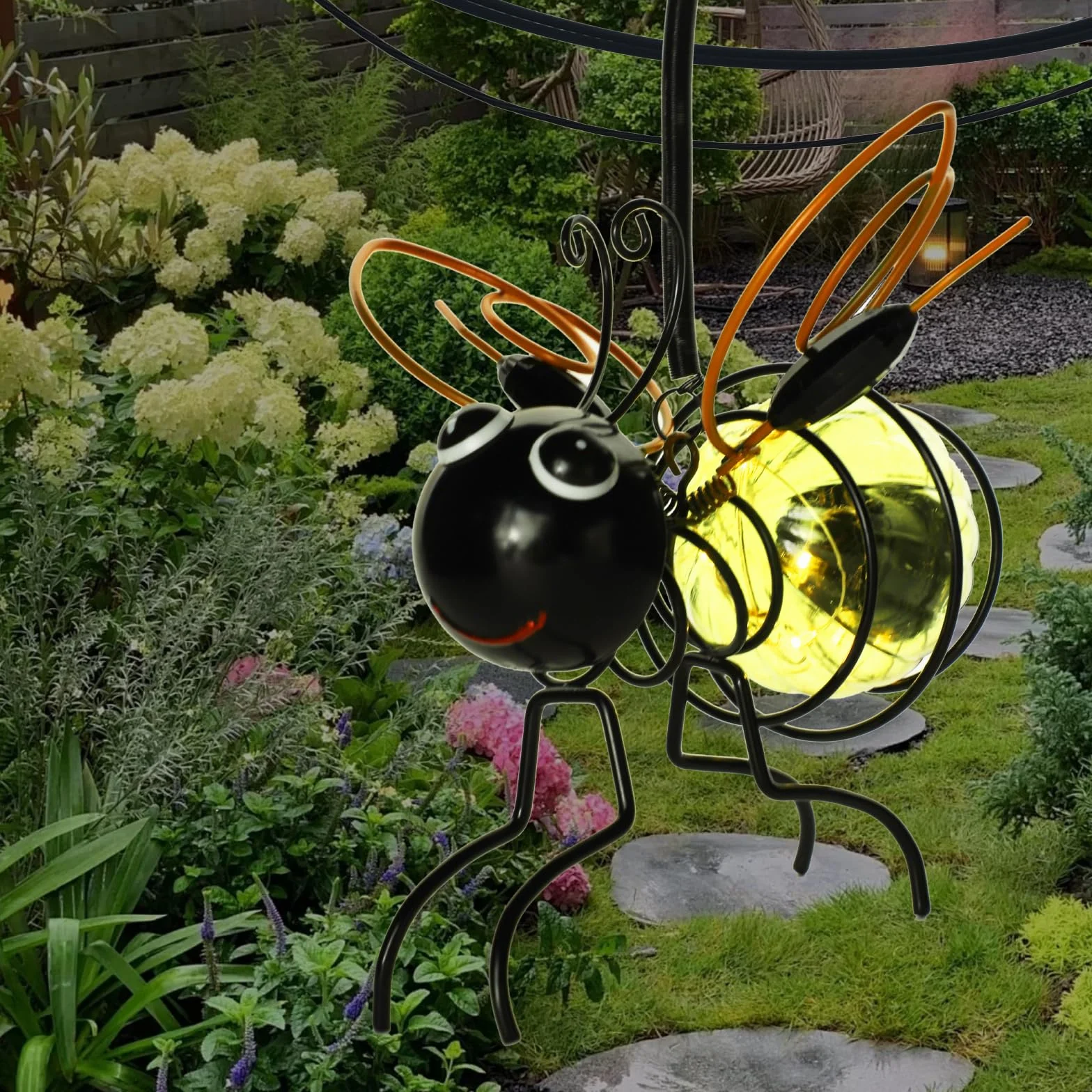 Dekoracyjne lampy solarne, Słoneczne lampy ogrodowe typu Bee, Lampka LED dla pszczół, Lampy solarne do ogrodu, Lampy solarne na zewnątrz, Dekoracja ogrodowa,ogrodu, patio,świąt Bożego Narodzenia