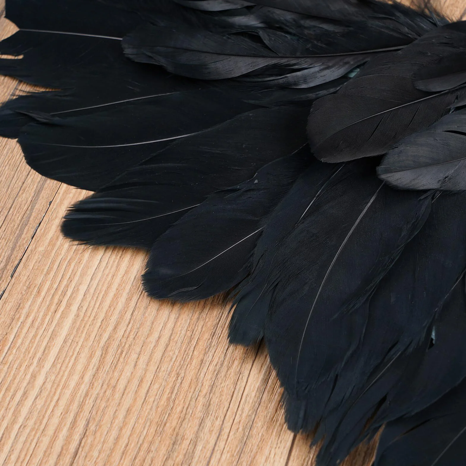 Czarne skrzydła anioła z aureolą, 75 cm, skrzydła dla dzieci i dziewczyn, pióra anioła na Halloween, karnawał, cosplay, imprezę