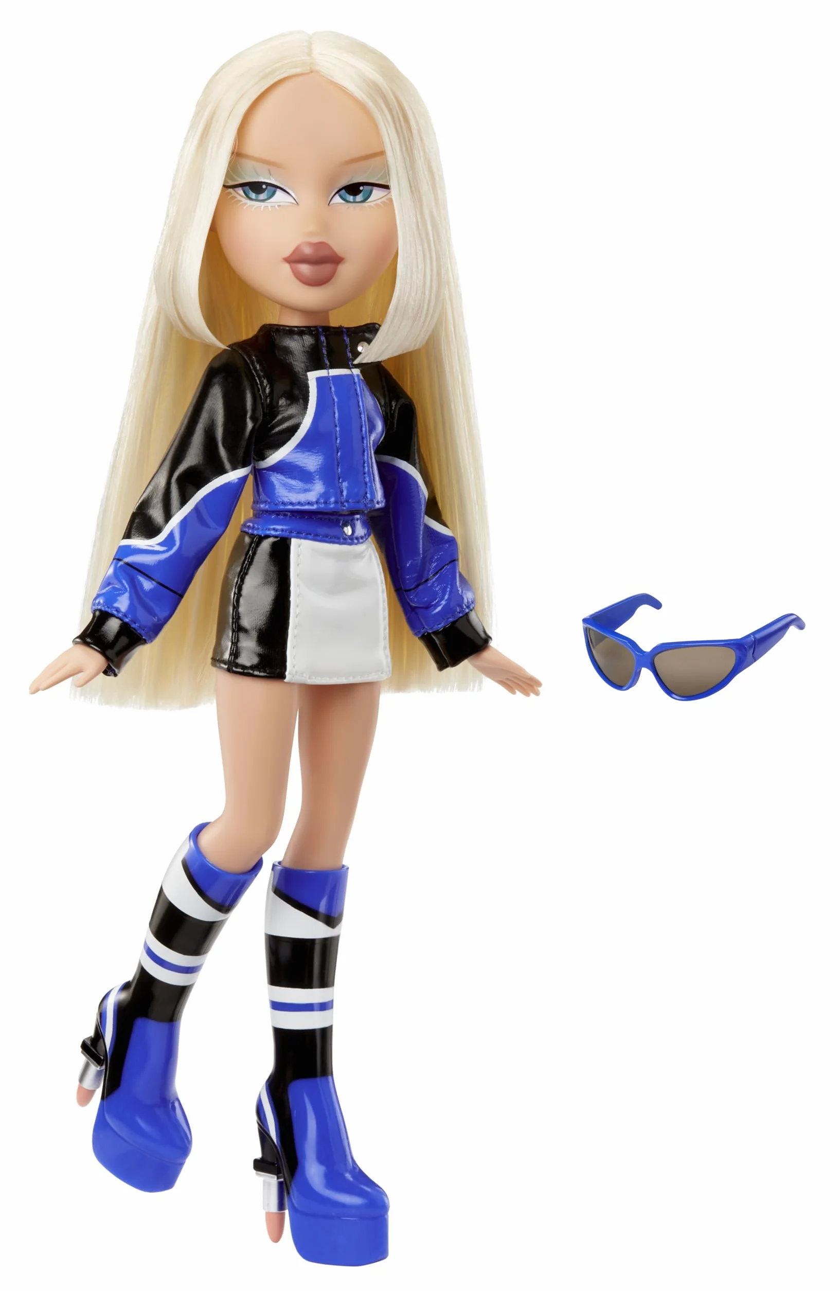 Bratz Scorchin' Cloe – Zestaw Zawiera 1 Modną Lalkę, Stroje i Akcesoria. Lalka Inspirowana Stylem Motocyklowym – Zabawka dla Dziewczynek