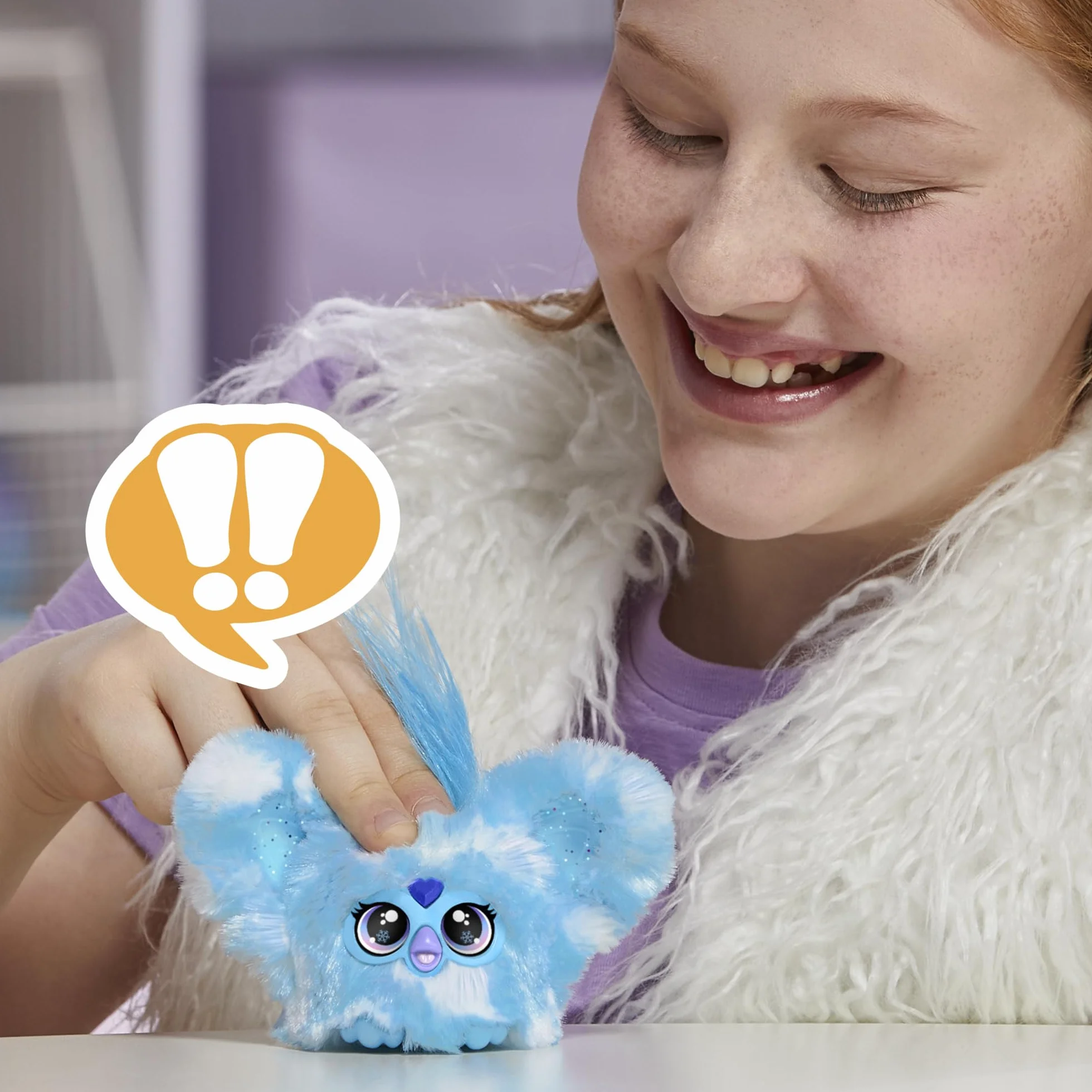 Furby Furblets SNO-Way Holiday Edition Mini Friend, ponad 45 dźwięków, świąteczna muzyka, gadanie tylko meble, elektroniczne pluszowe zabawki dla dziewcząt i chłopców, interaktywne zwierzaki,