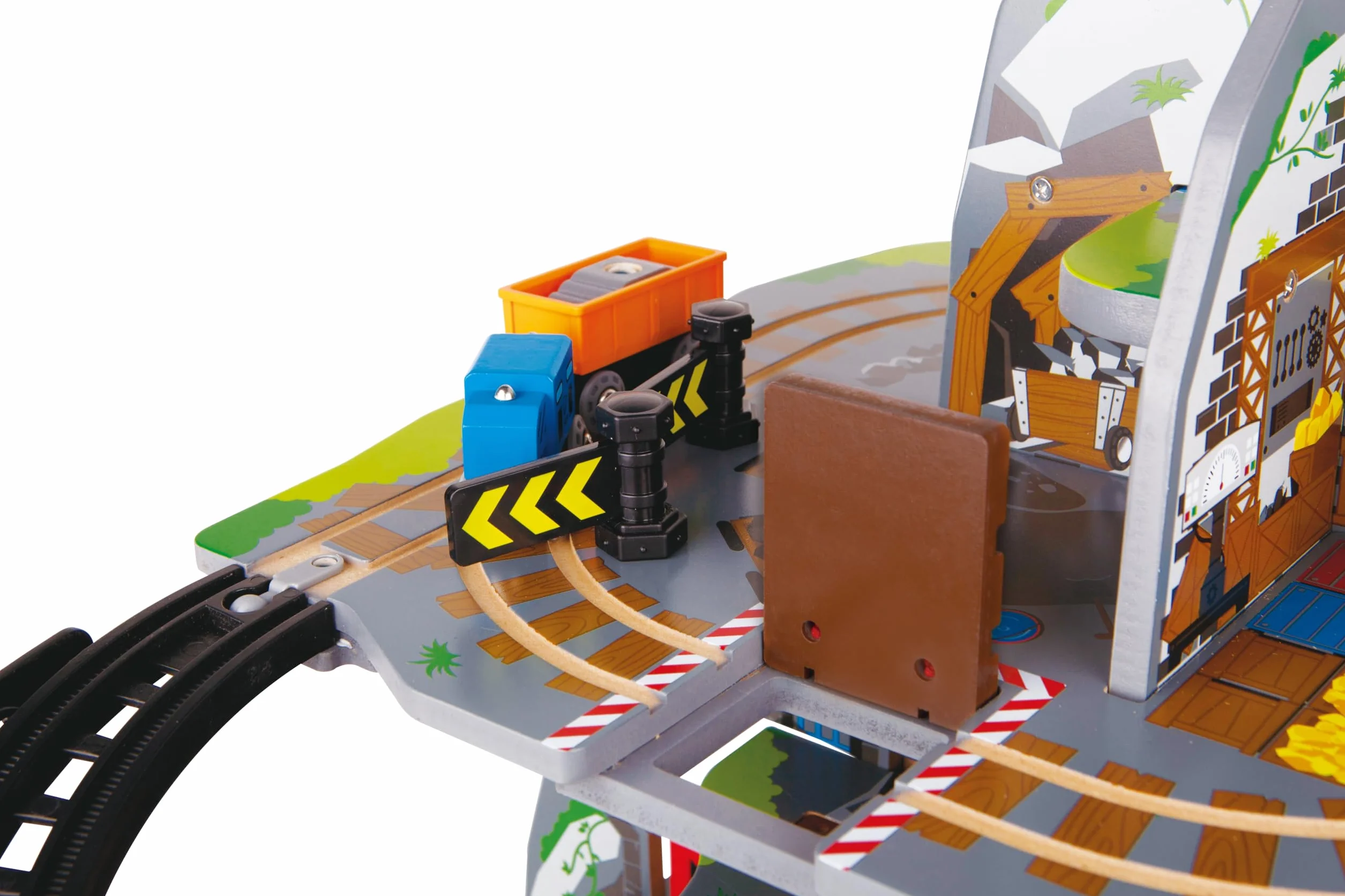 Hape Mighty Mountain Mine, Multi-Coloured 32-Piece Wooden Pretend Play Railway Set, Train Toy for Kids