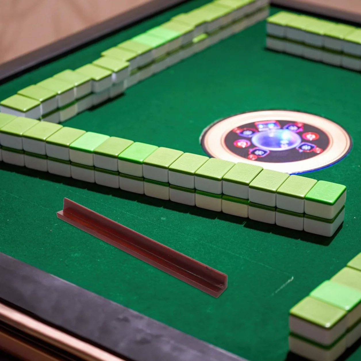 PRETYZOOM 4 sztuki Mahjong Płytki Linijka gra Domino Tace Pusher Arm Mahjong Pusher Stojak