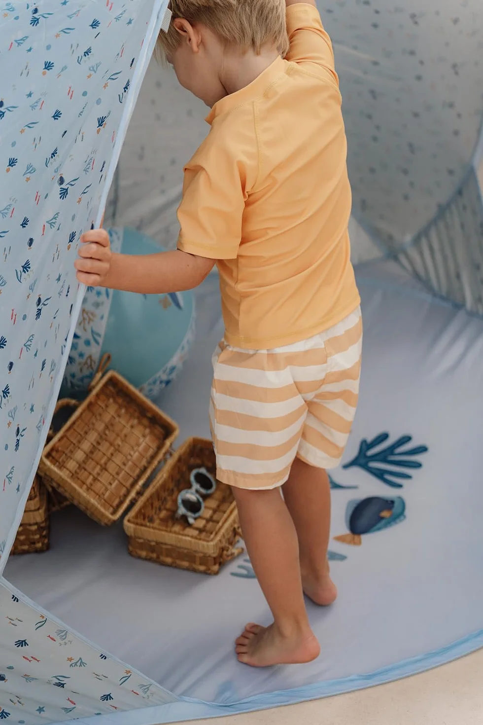 Little Dutch Ocean Dreams namiot Pop-Up 122 x 110 x 122 cm niebieski