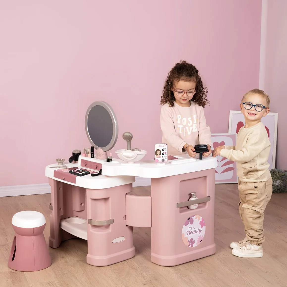 Smoby - My Beauty Center - 3 w 1 Beauty Institute - Fryzjerstwo, Salon paznokci, Sztuczny makijaż - 26 akcesoriów - Materiał z recyklingu - Od 3 lat - Wyprodukowano we Francji