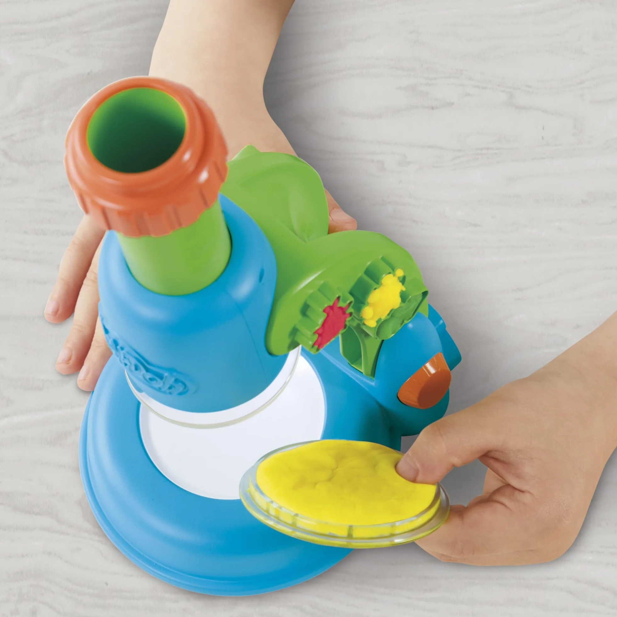 Zestaw do zabawy Podświetlany mikroskop Play-Doh