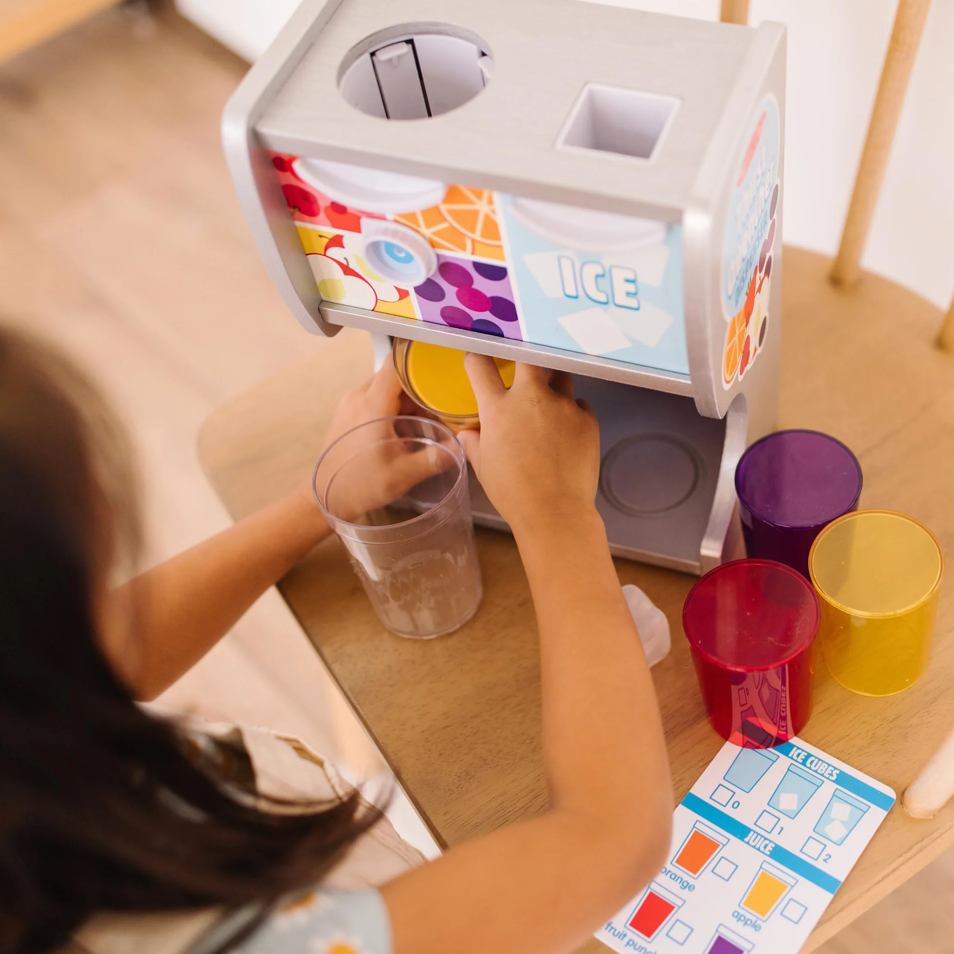 Melissa & Doug Thirst Quencher Dispenser Żywność do Zabawy, Wielokolorowy, 10 Elementów