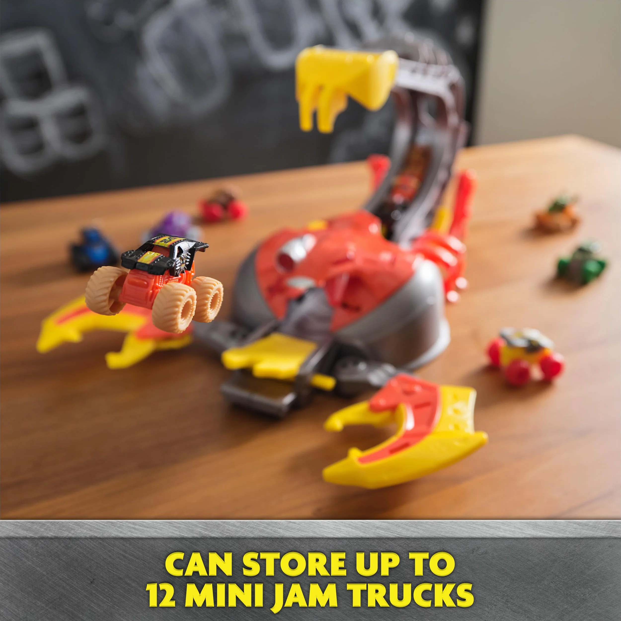 Monster Jam Mini Skorpion Playset