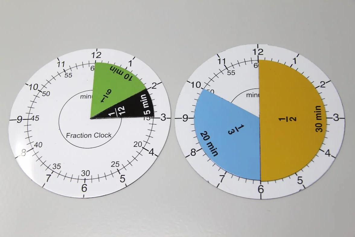 WISSNER active learning Zegar frakcyjny magnetyczny Ø 10 cm 63 sztuki