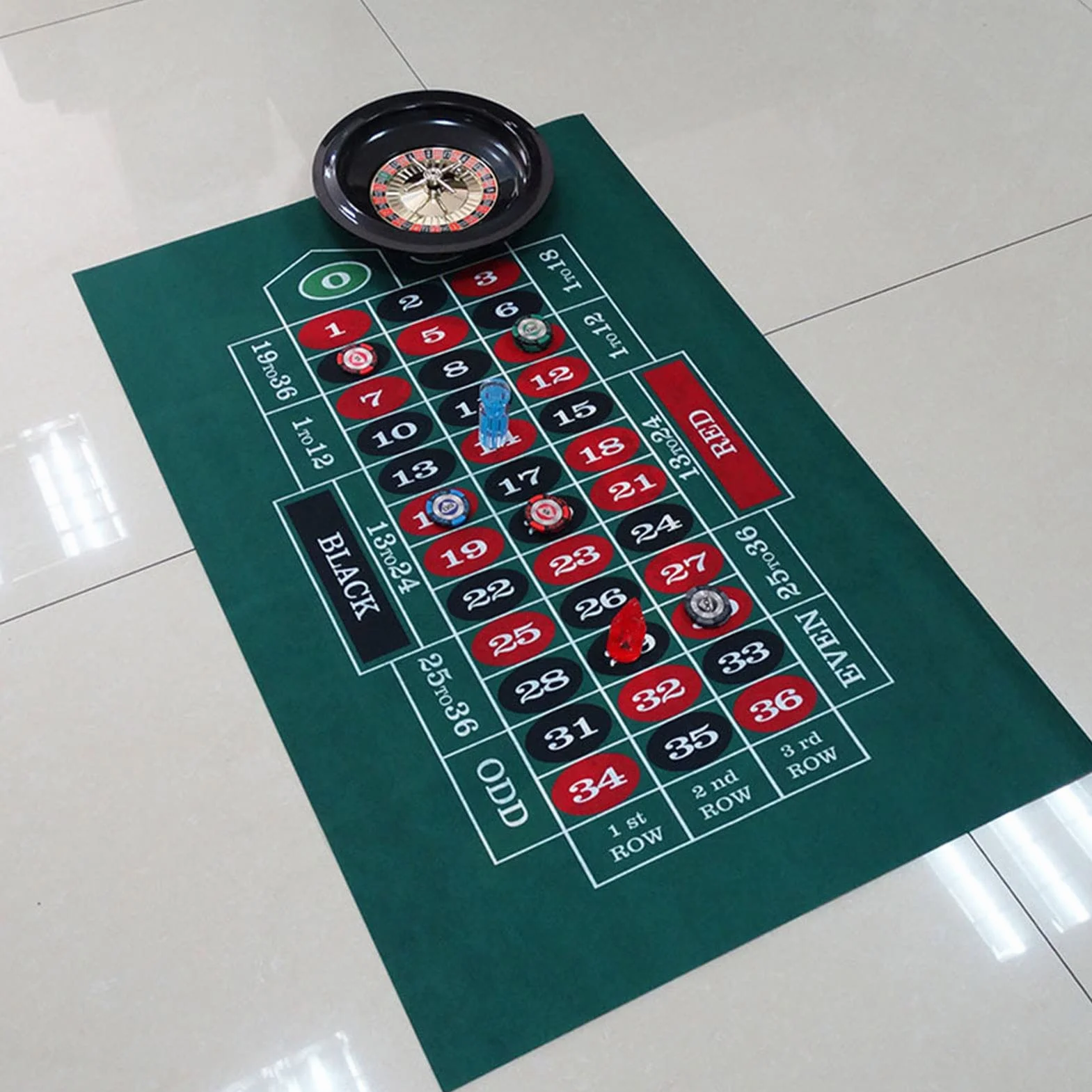 Mata do pokera - dwustronna mata na stół - filcowa ruletka plan gry czarny jack - profesjonalny tablet kasyno poker - na imprezę tematyczną Texas Holdem Poker i Blackjack - 60x90cm